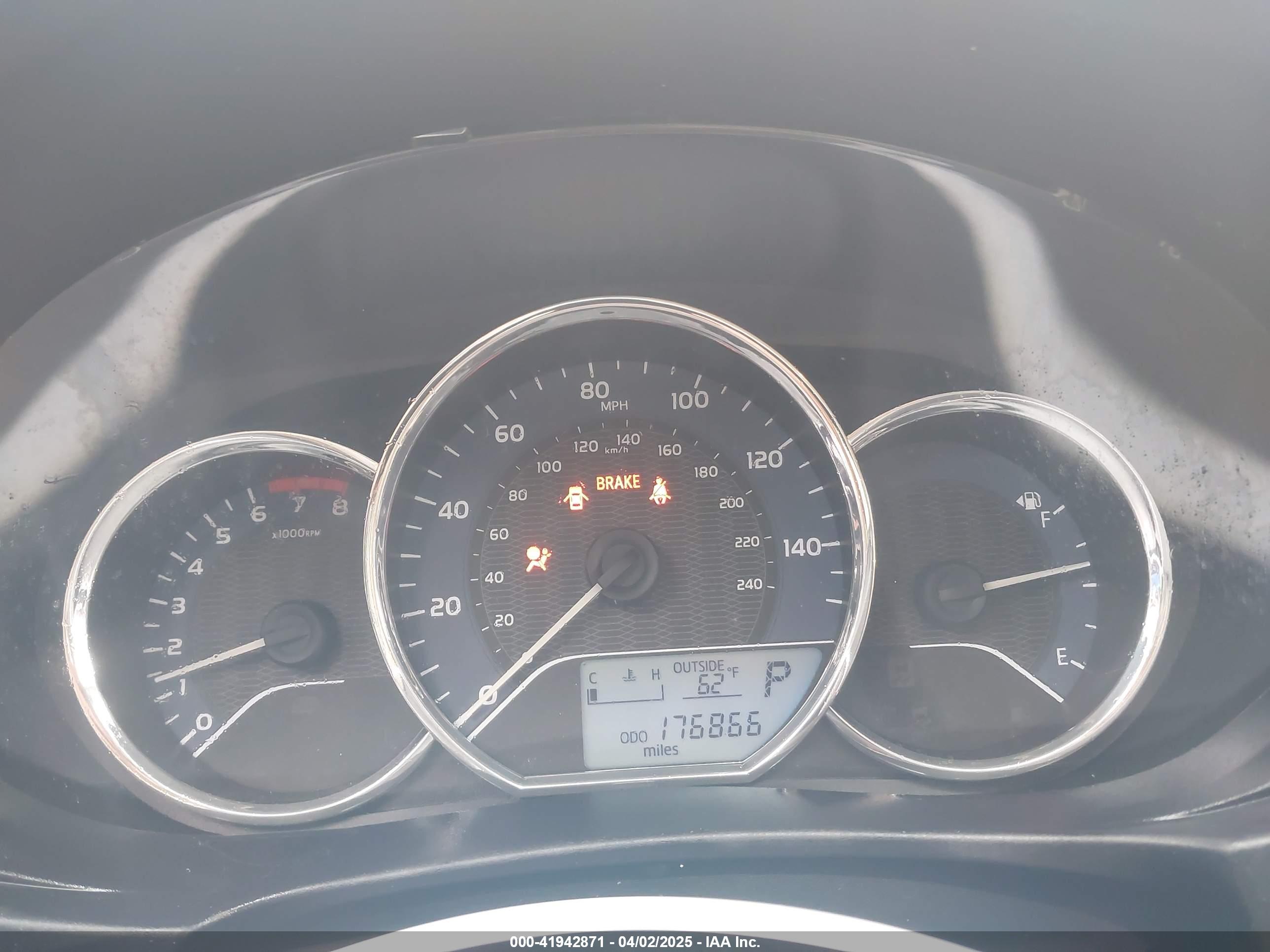 TOYOTA COROLLA image 7