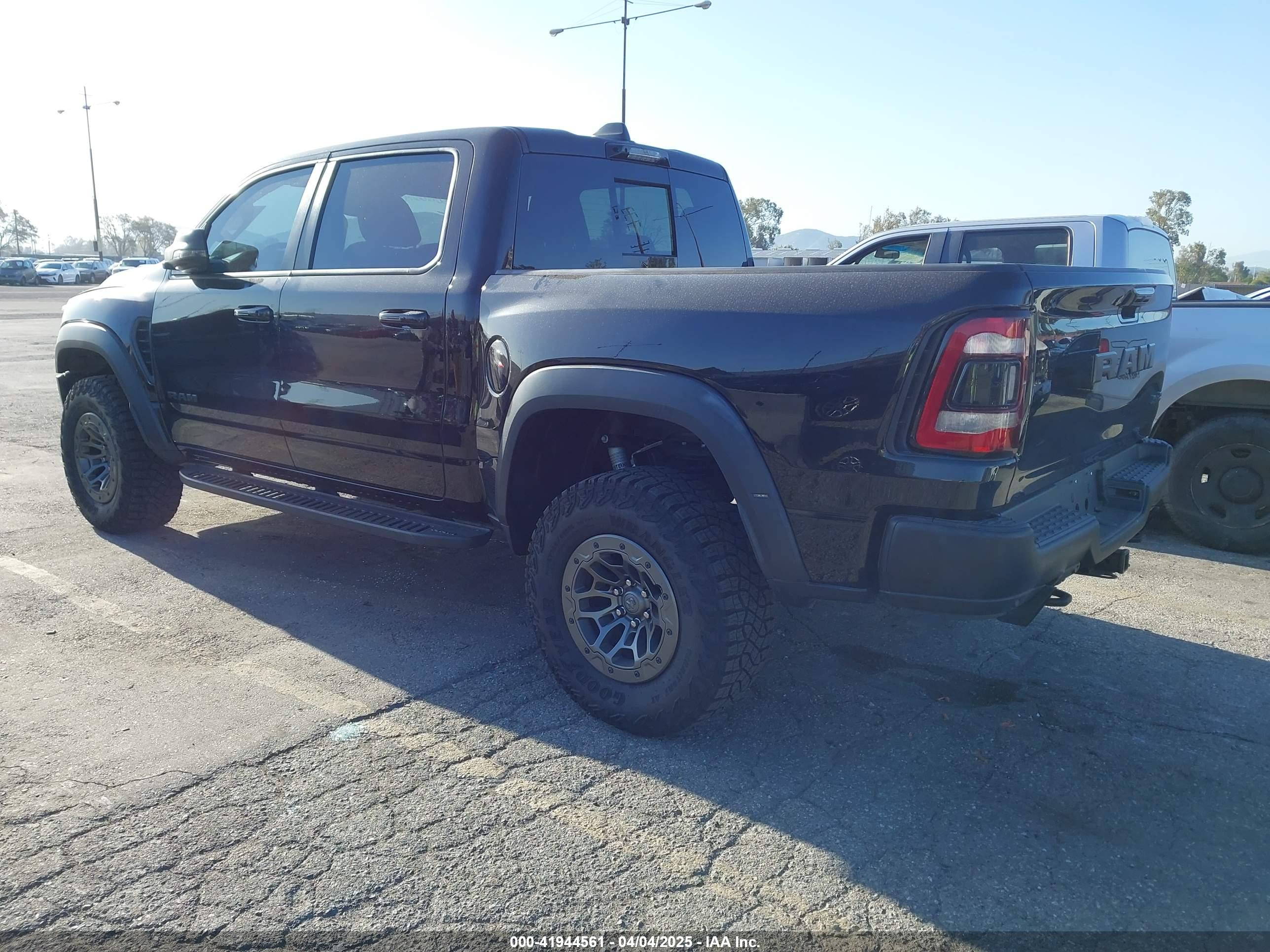 RAM 1500 image 3