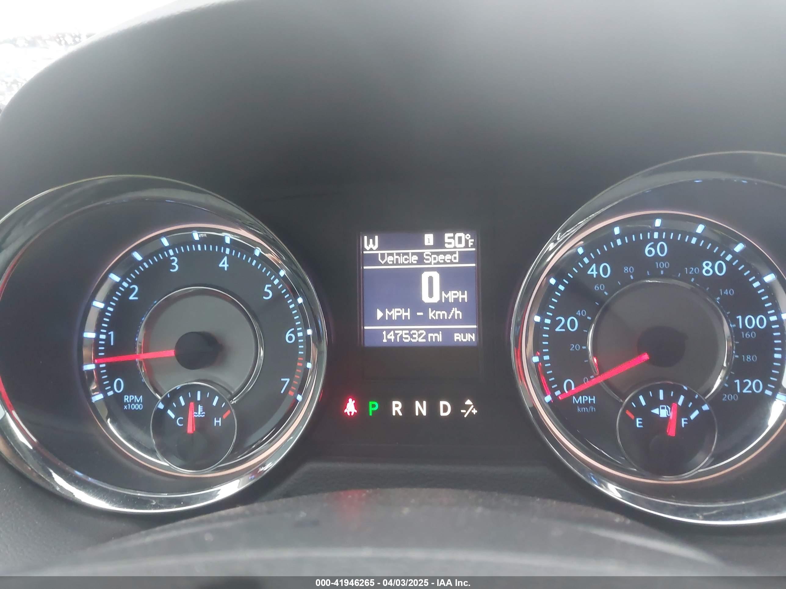 CHRYSLER TOWN image 7