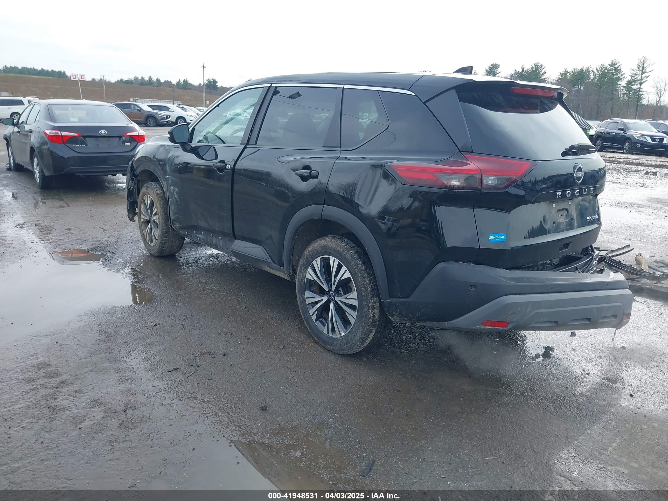 NISSAN ROGUE image 3