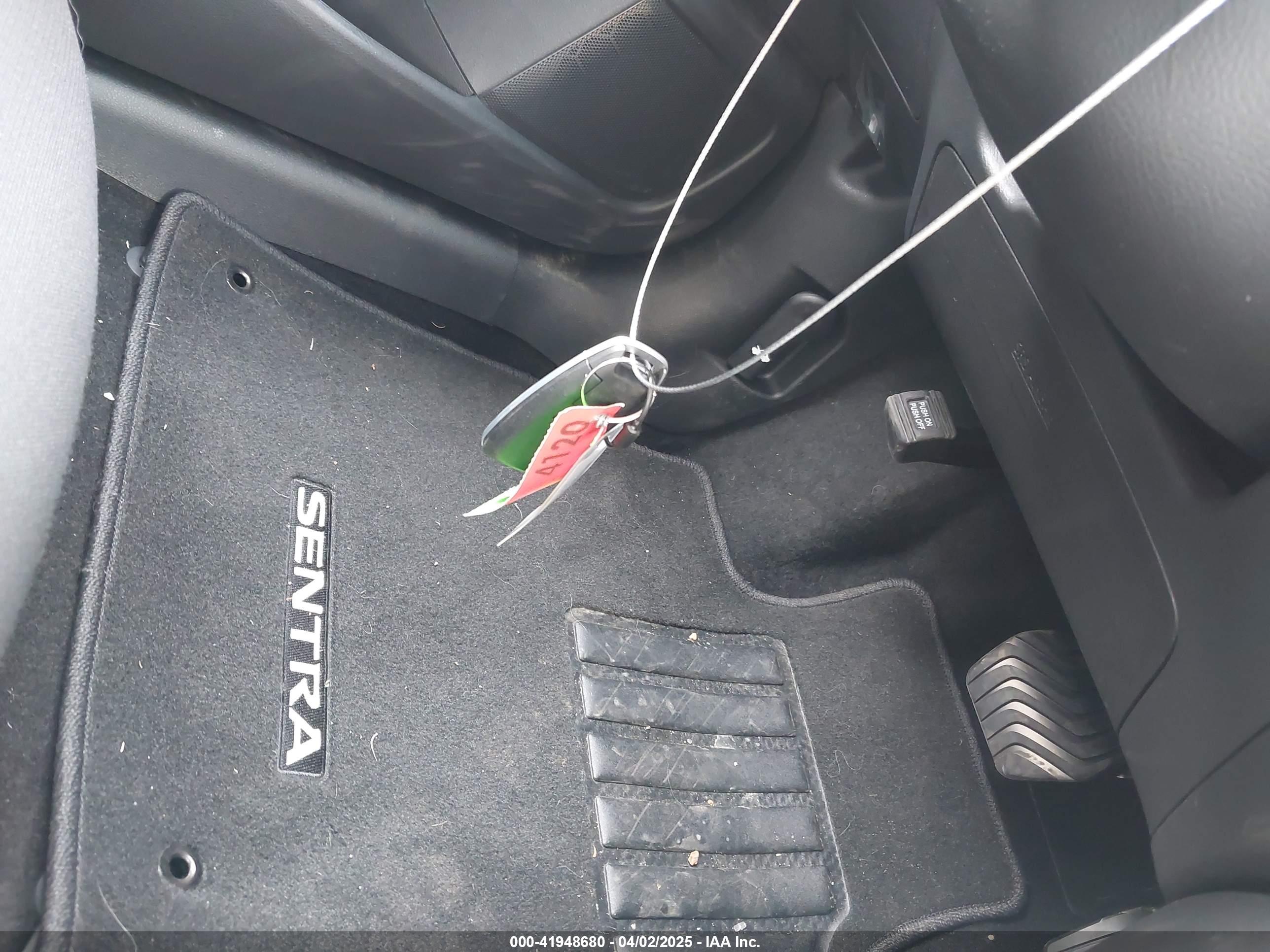 NISSAN SENTRA image 11
