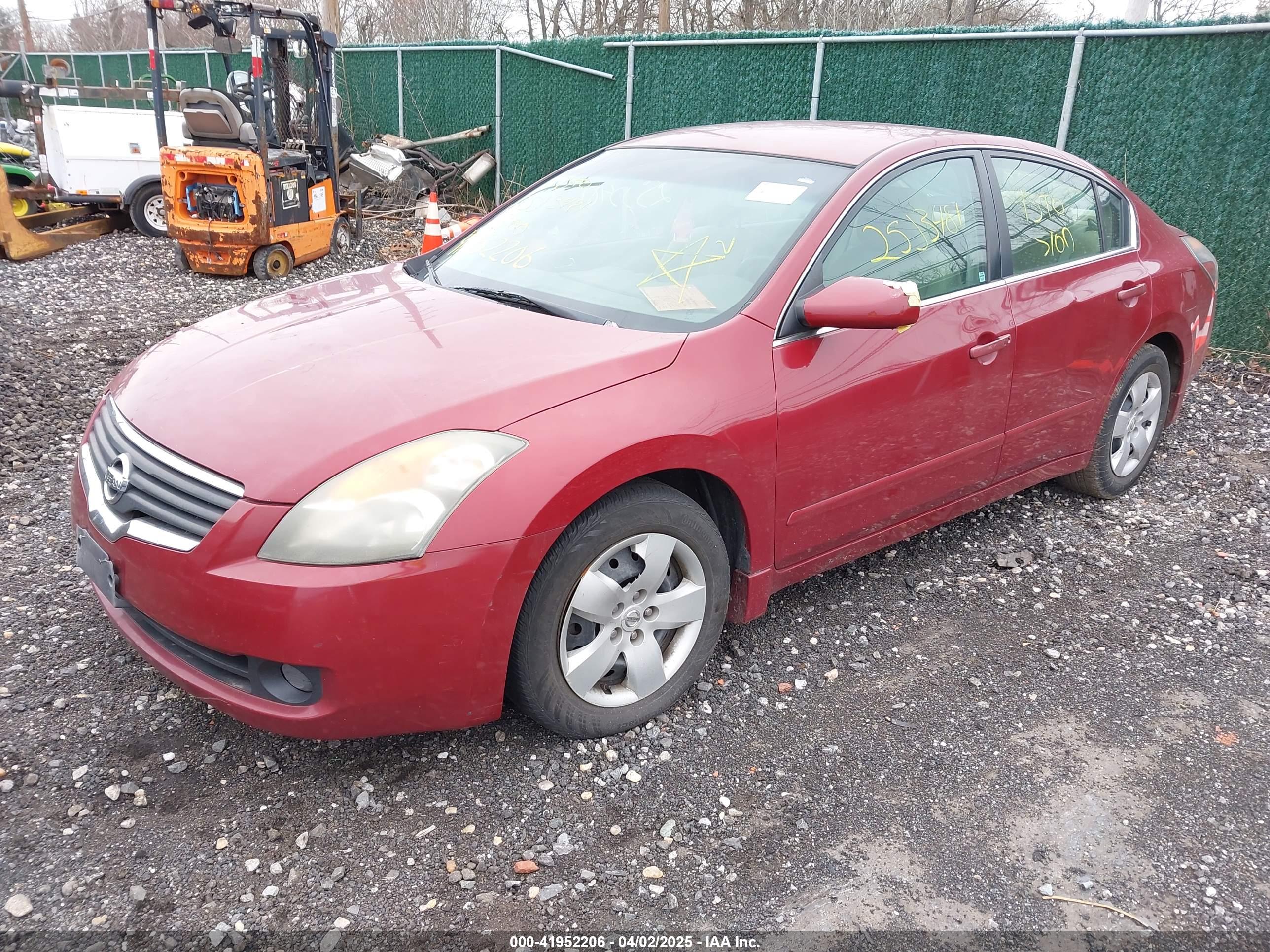 NISSAN ALTIMA image 2
