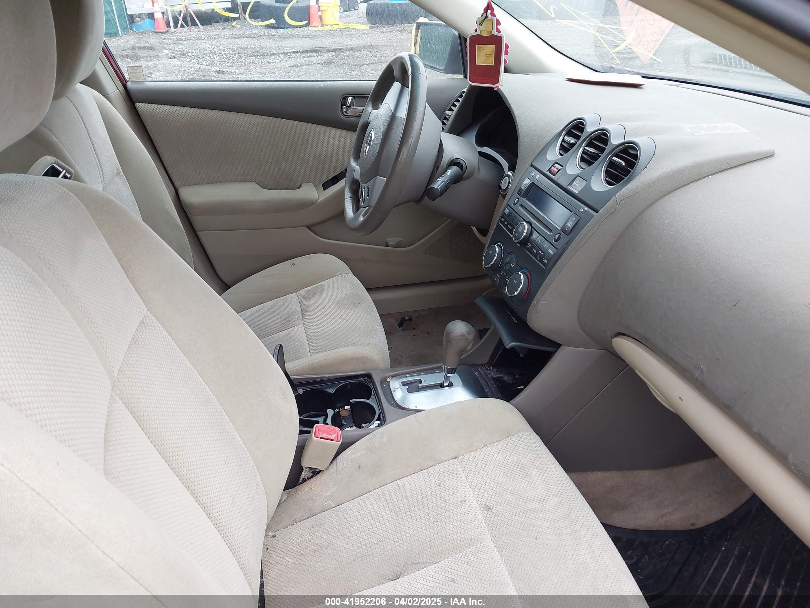 NISSAN ALTIMA image 5
