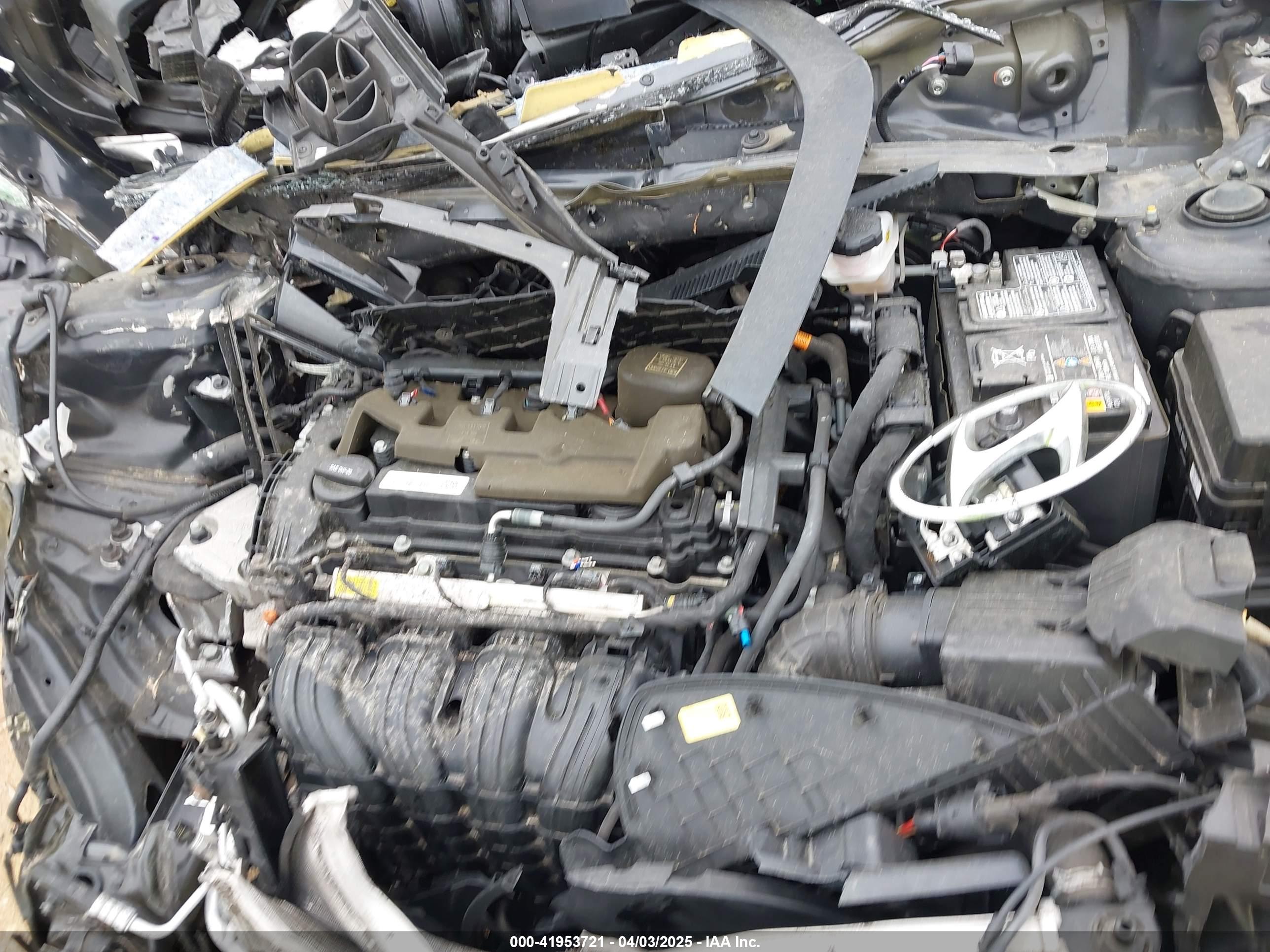 HYUNDAI TUCSON image 10