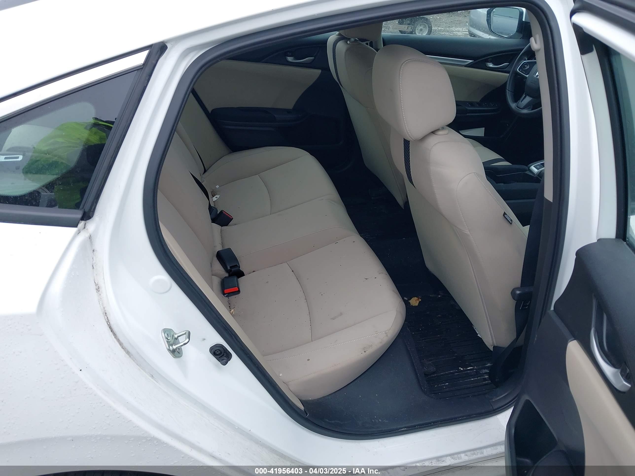 HONDA CIVIC image 8