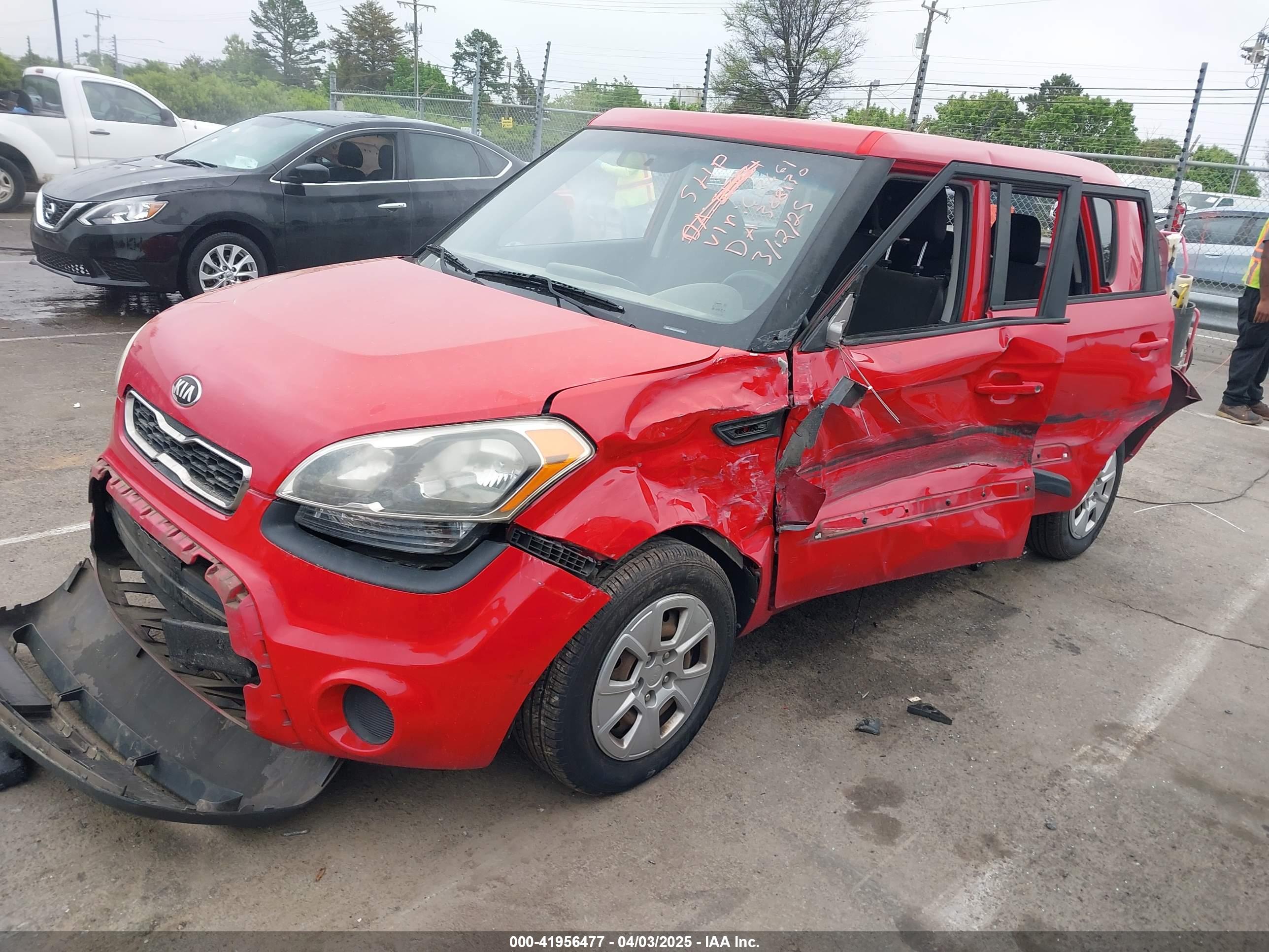 KIA SOUL image 2
