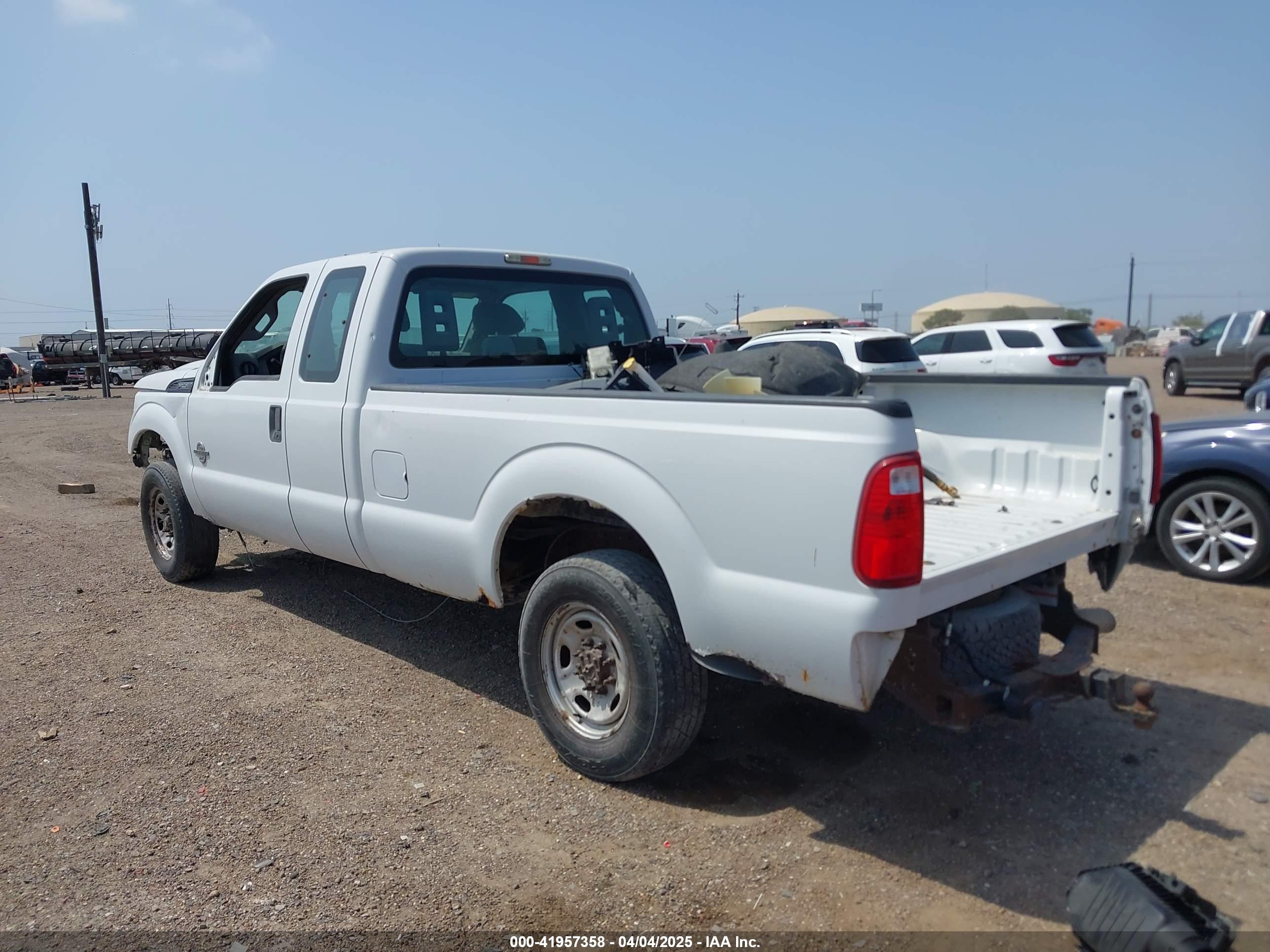 FORD F-250 image 3
