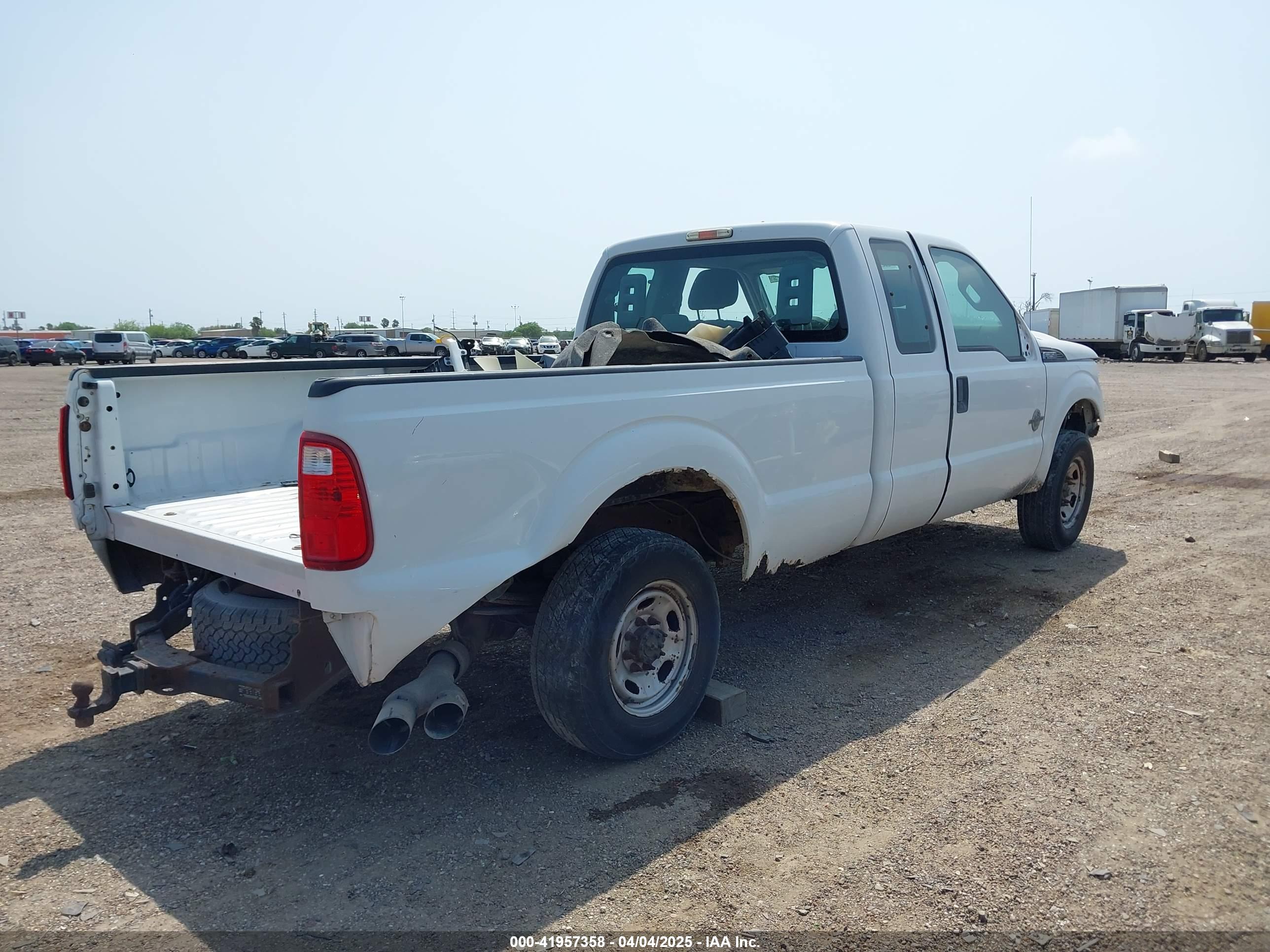 FORD F-250 image 4