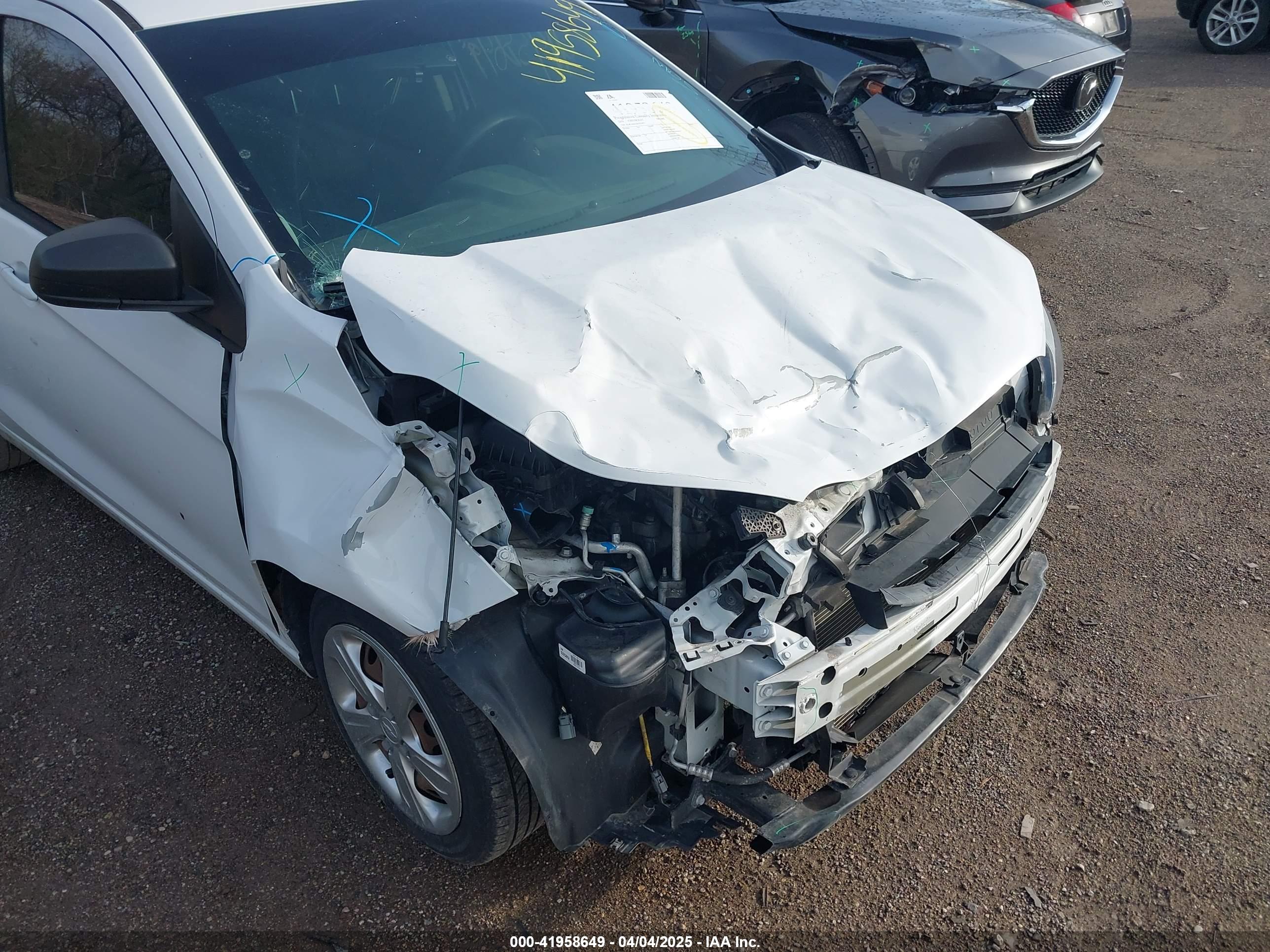 CHEVROLET SPARK image 6
