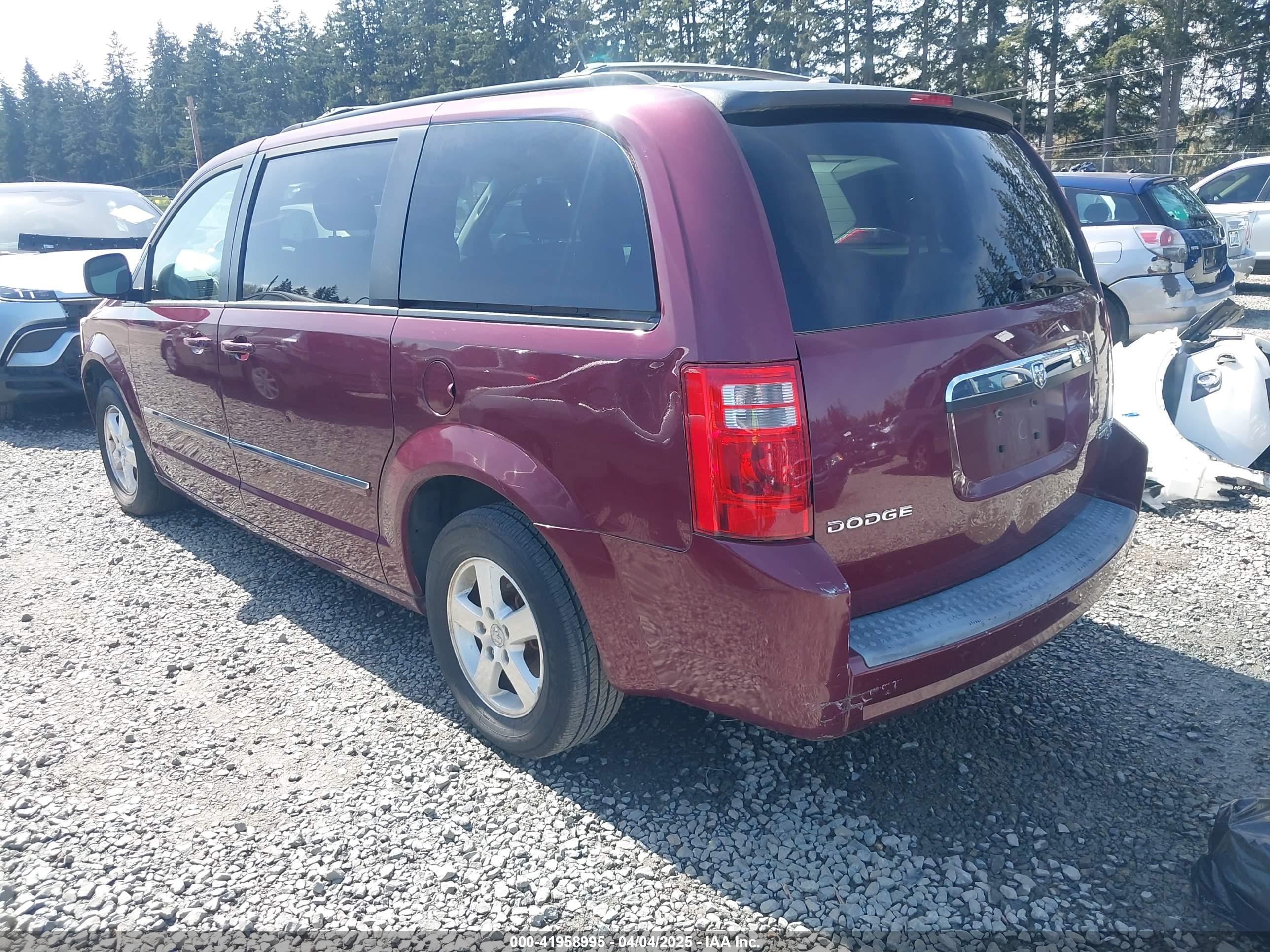 DODGE GRAND image 3
