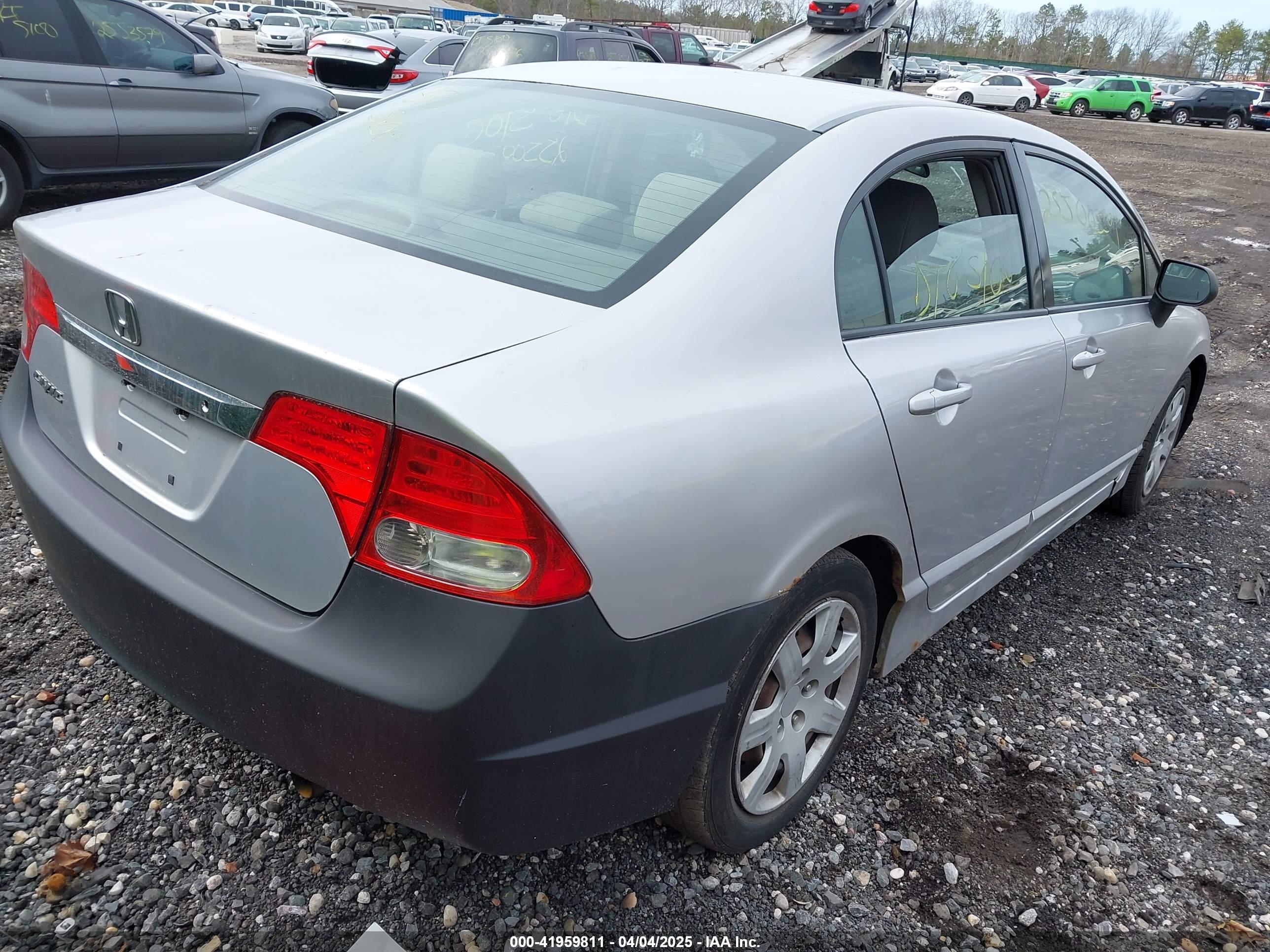 HONDA CIVIC image 4