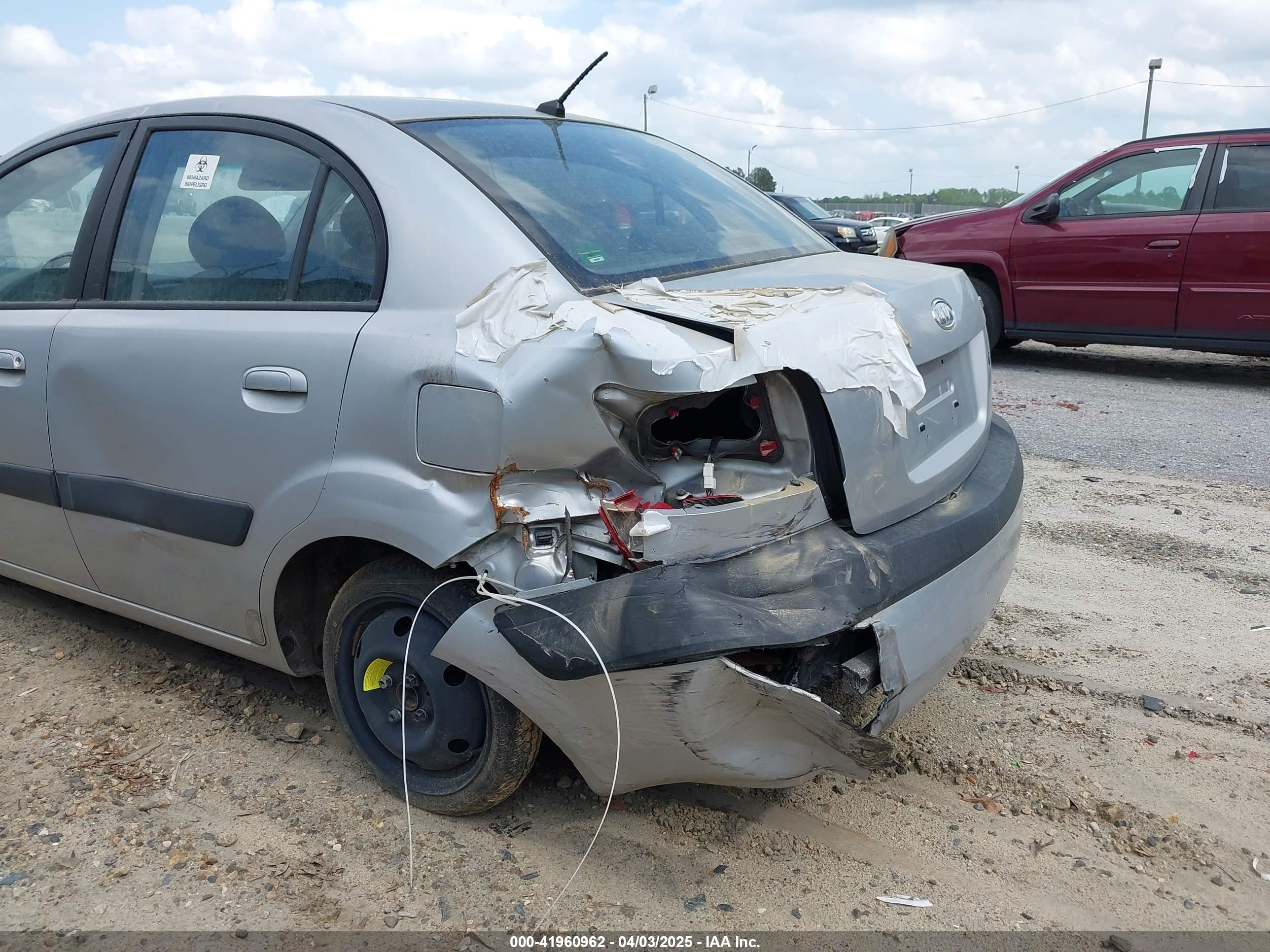 KIA RIO image 6