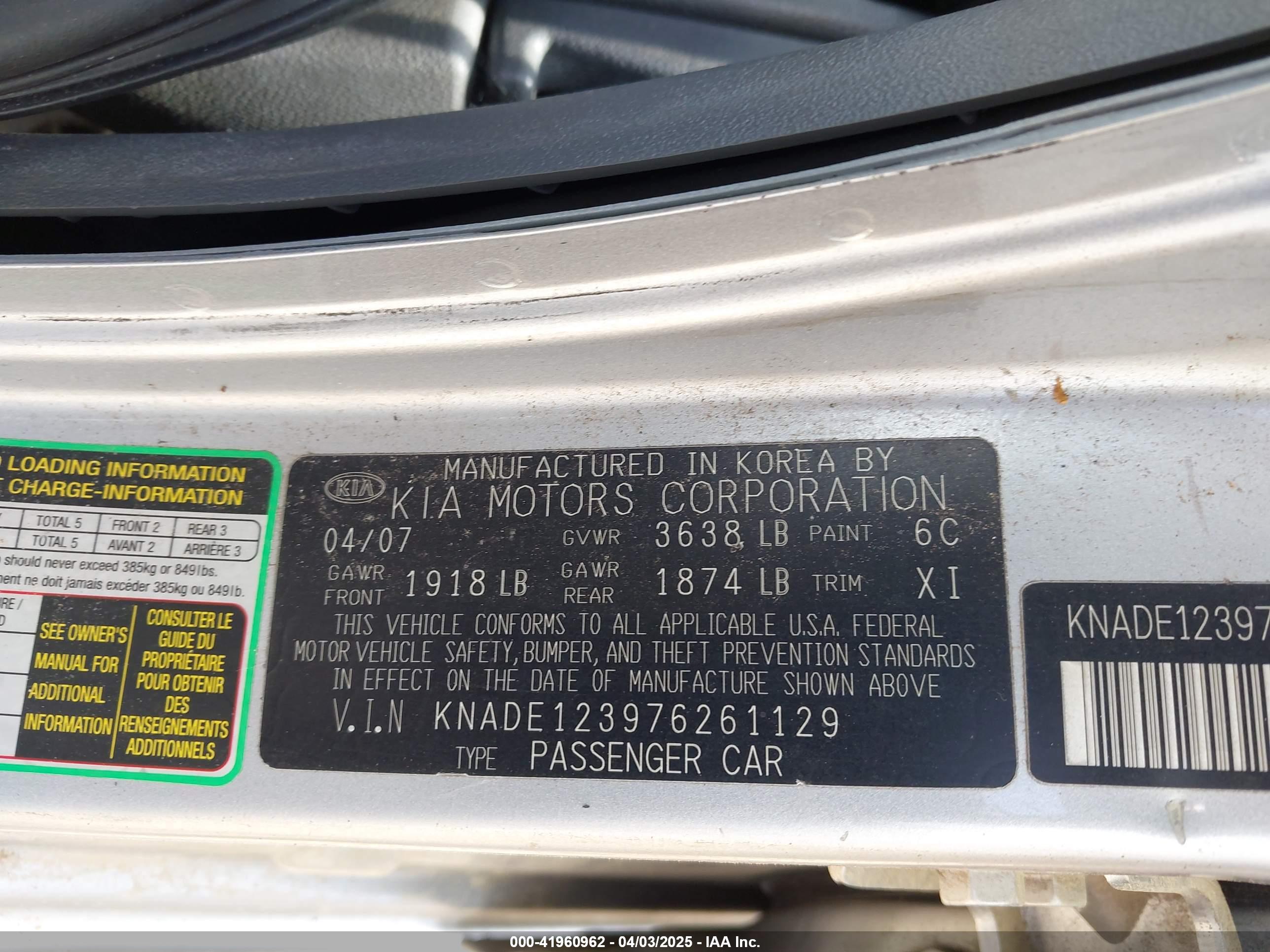 KIA RIO image 9