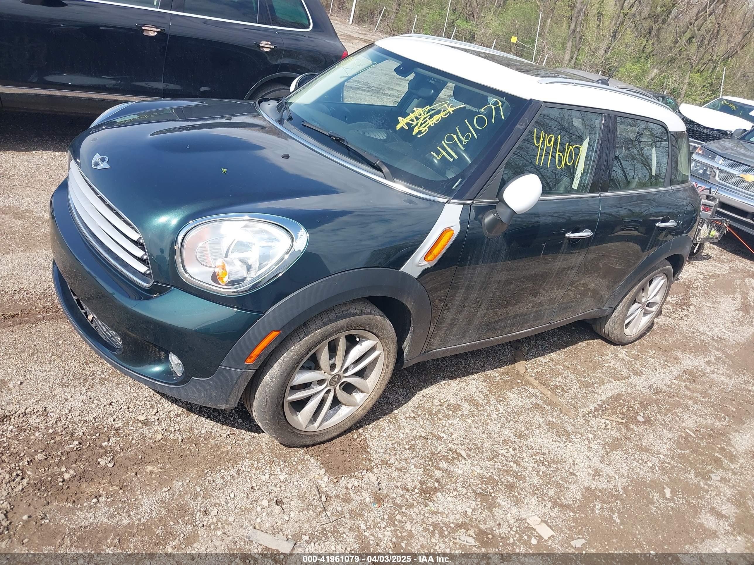 MINI COUNTRYMAN image 2