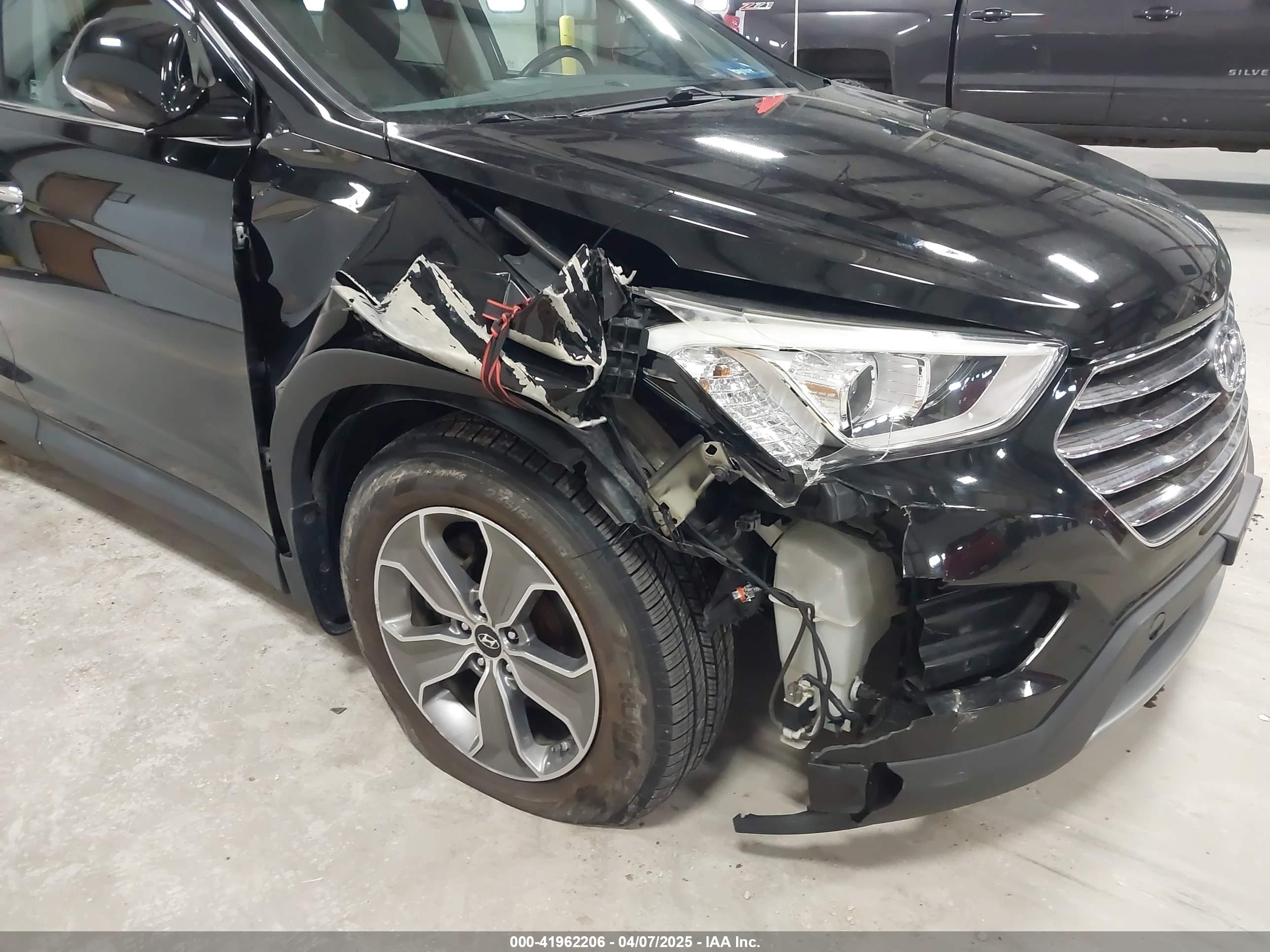 HYUNDAI SANTA image 6
