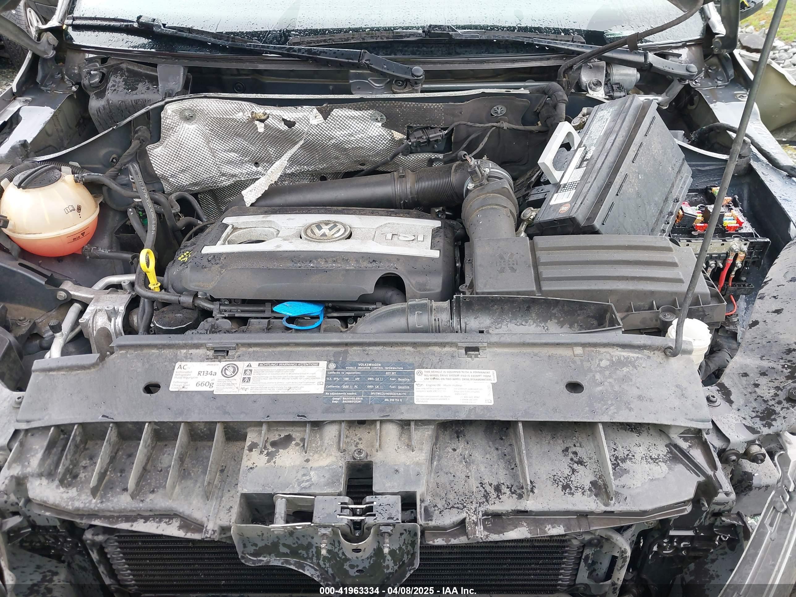VOLKSWAGEN TIGUAN image 10