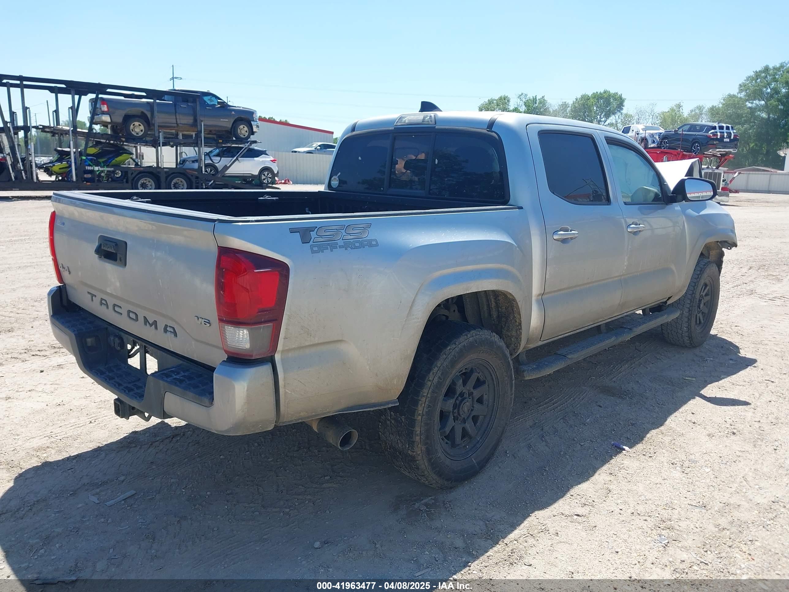 TOYOTA TACOMA image 4