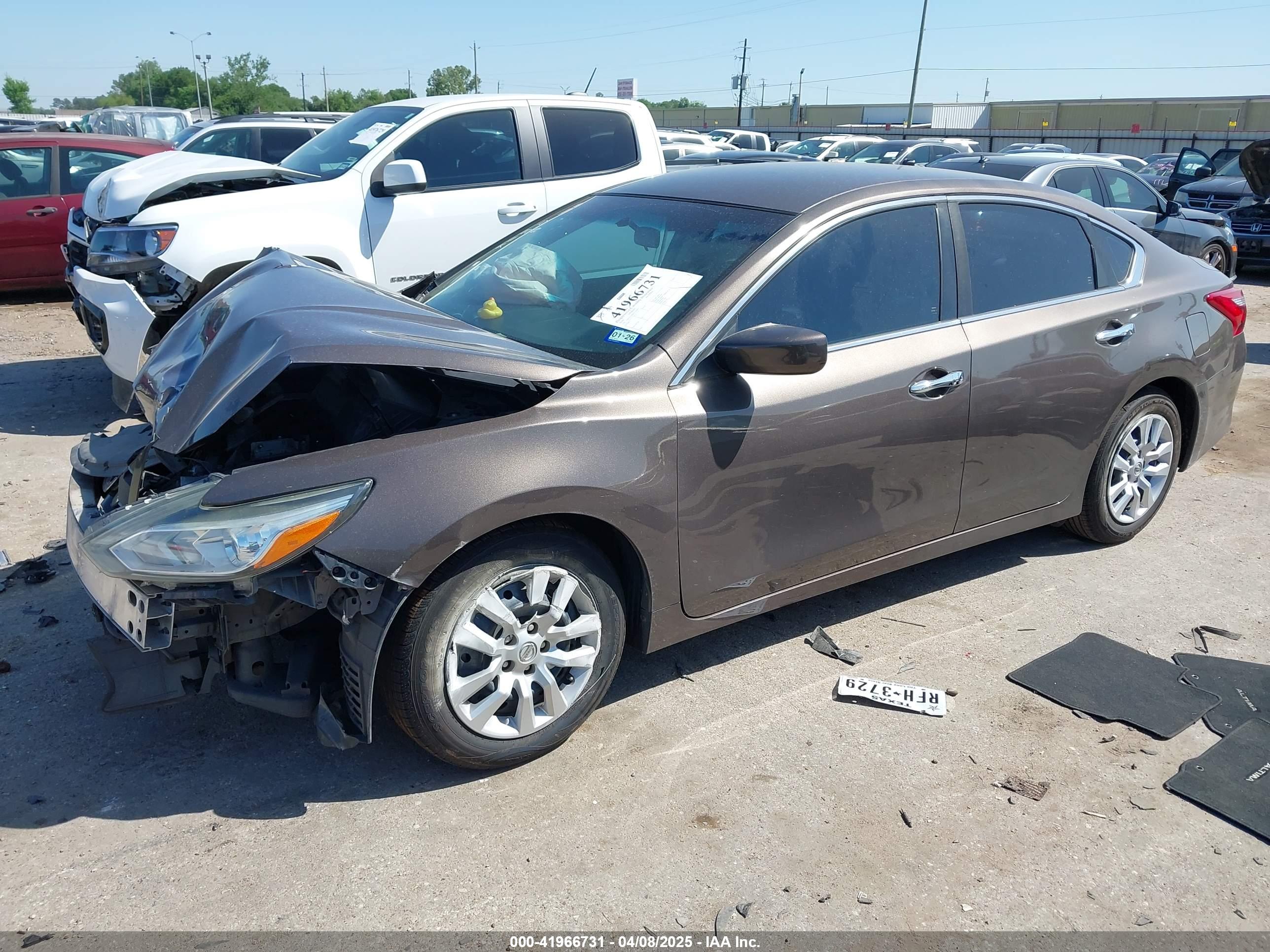 NISSAN ALTIMA image 2