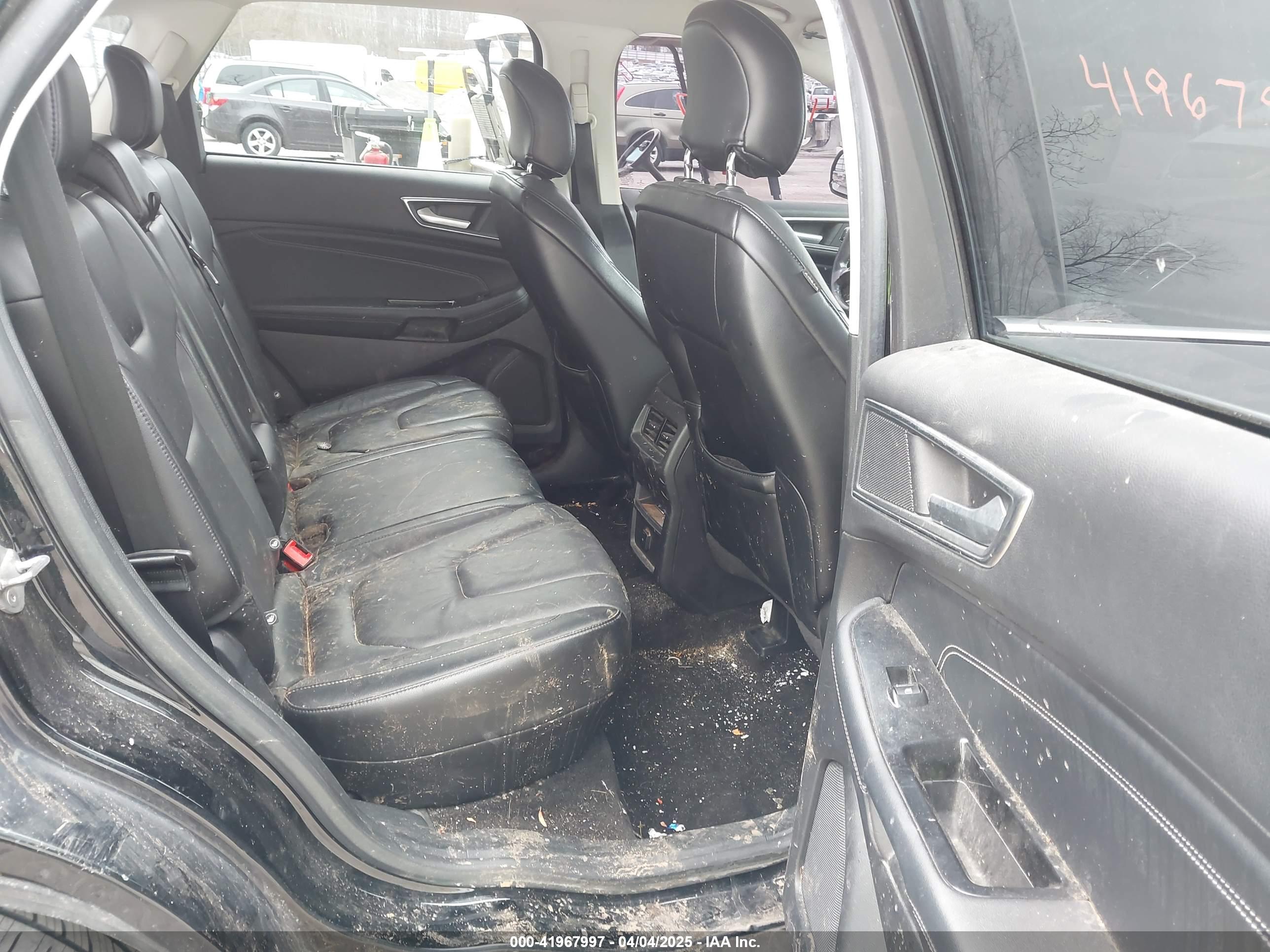 FORD EDGE image 8