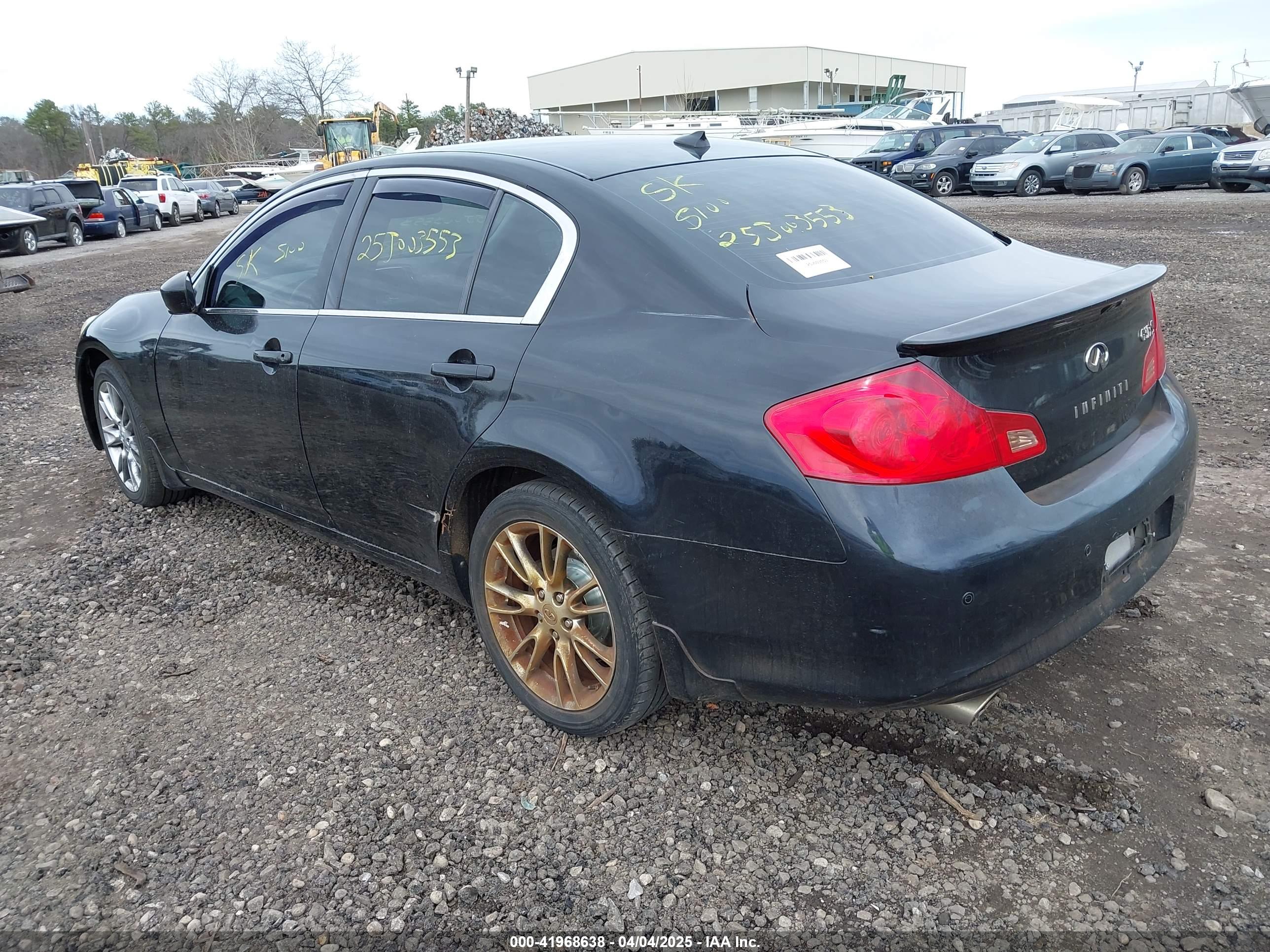 INFINITI G37X image 3