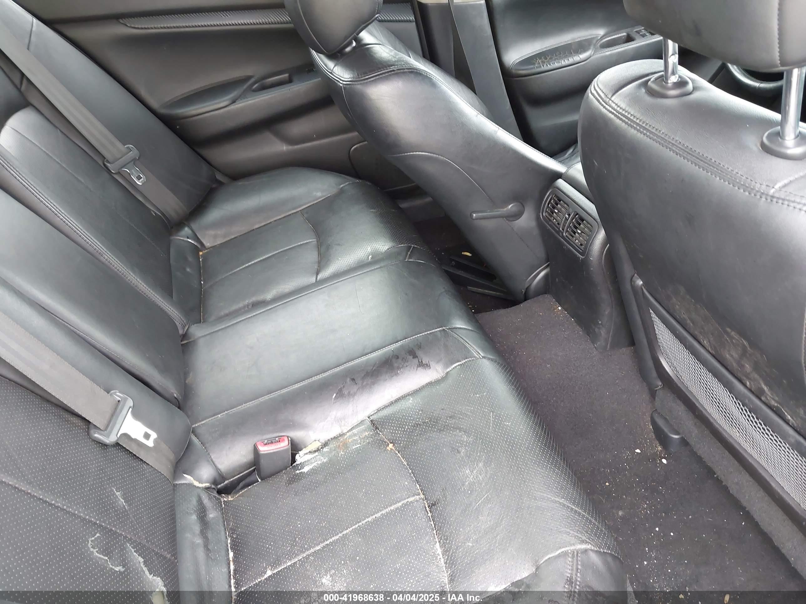 INFINITI G37X image 8