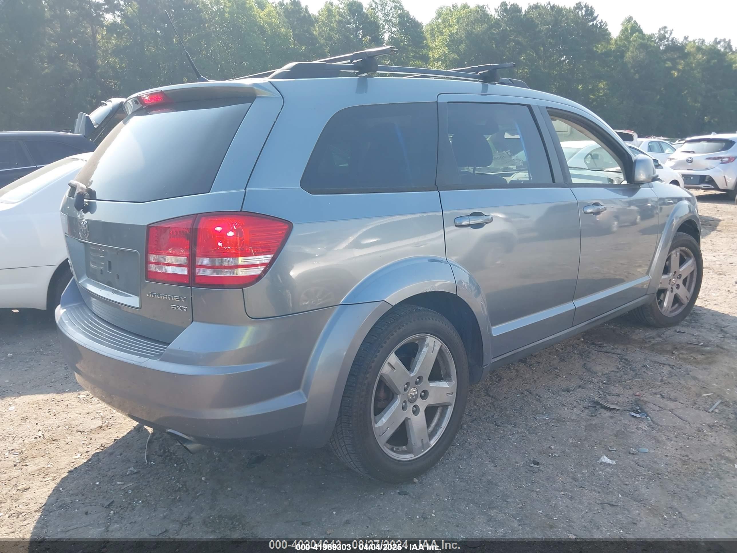 DODGE JOURNEY image 4