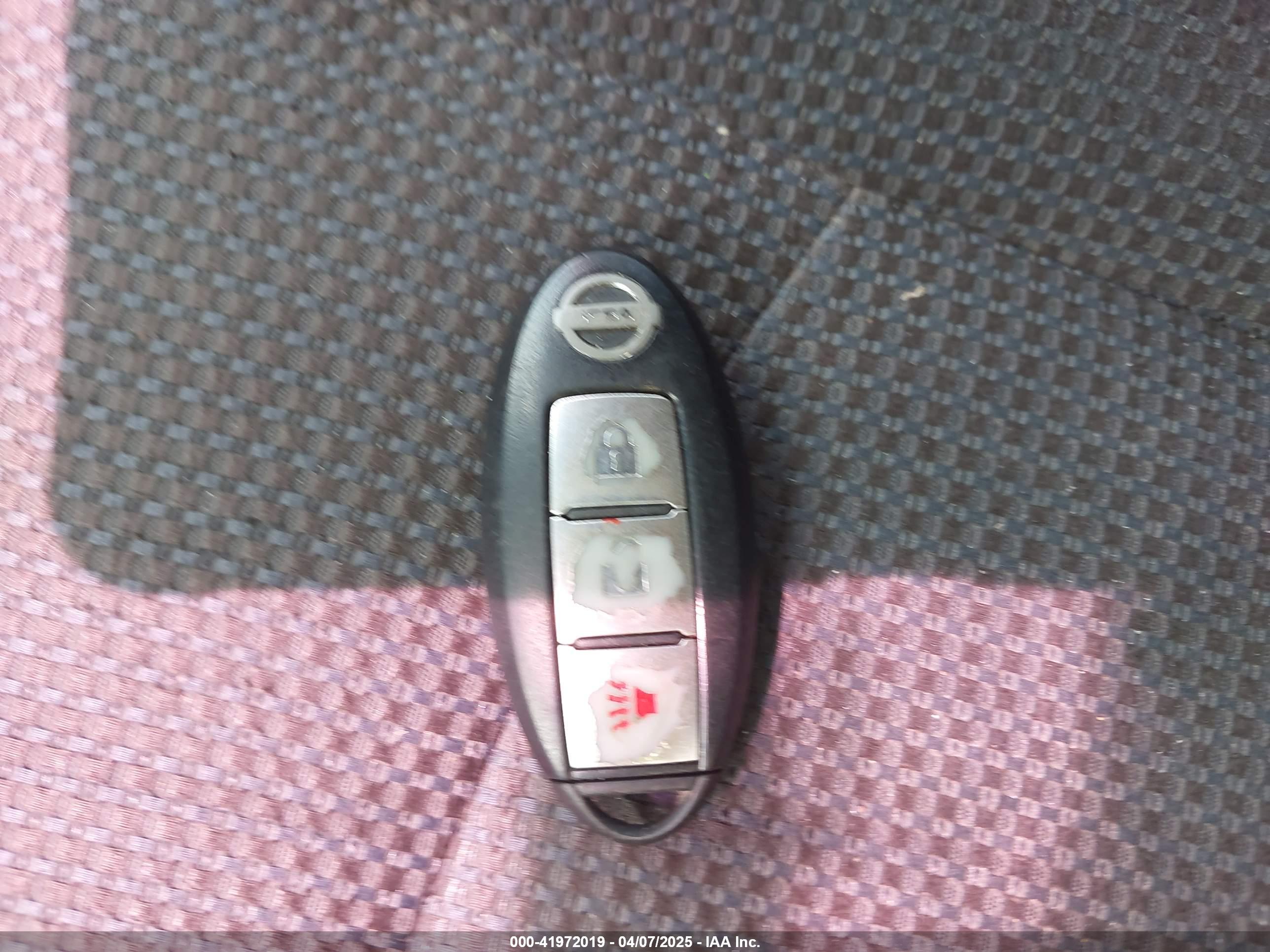 NISSAN ROGUE image 11
