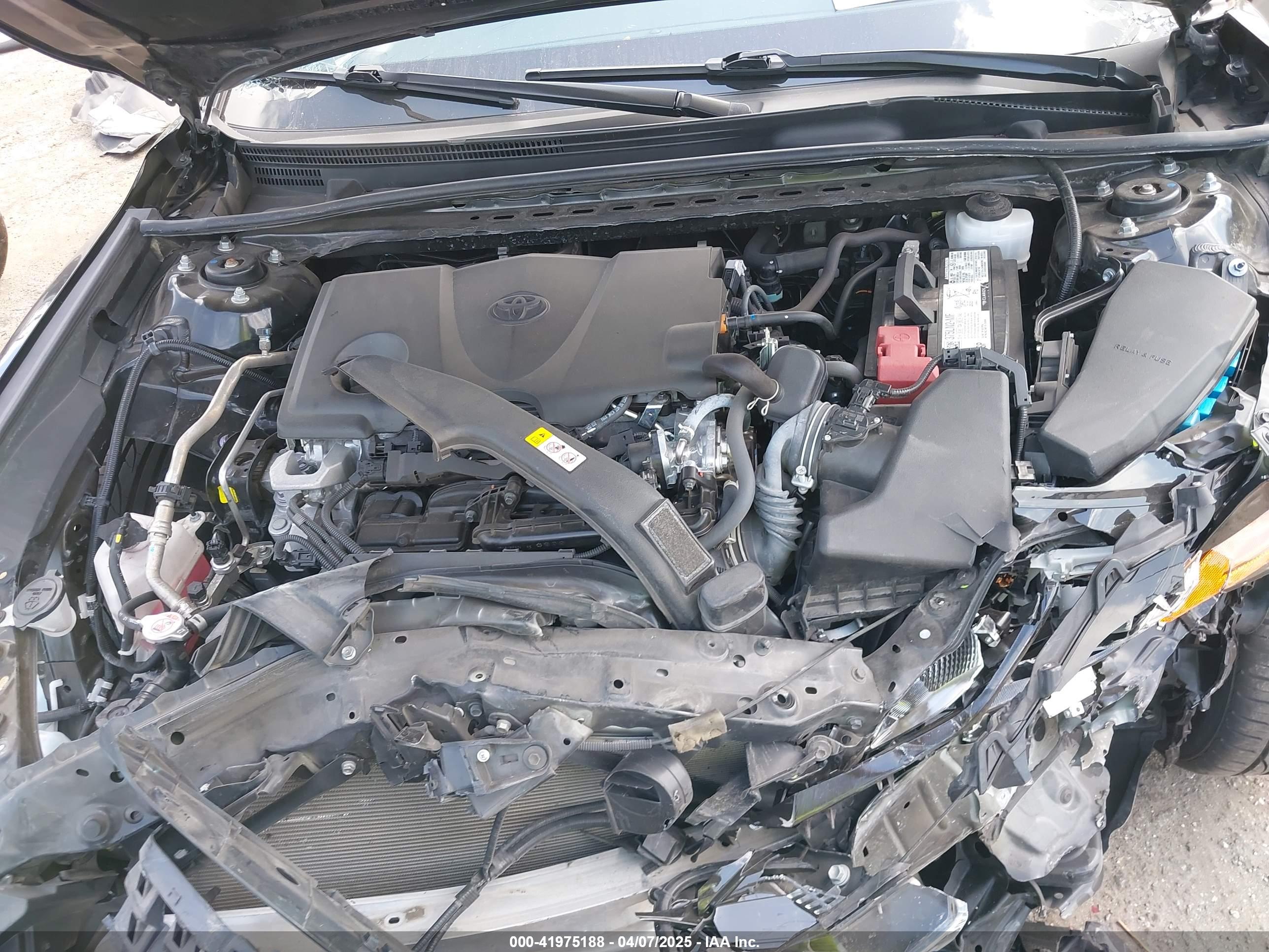 TOYOTA CAMRY image 10