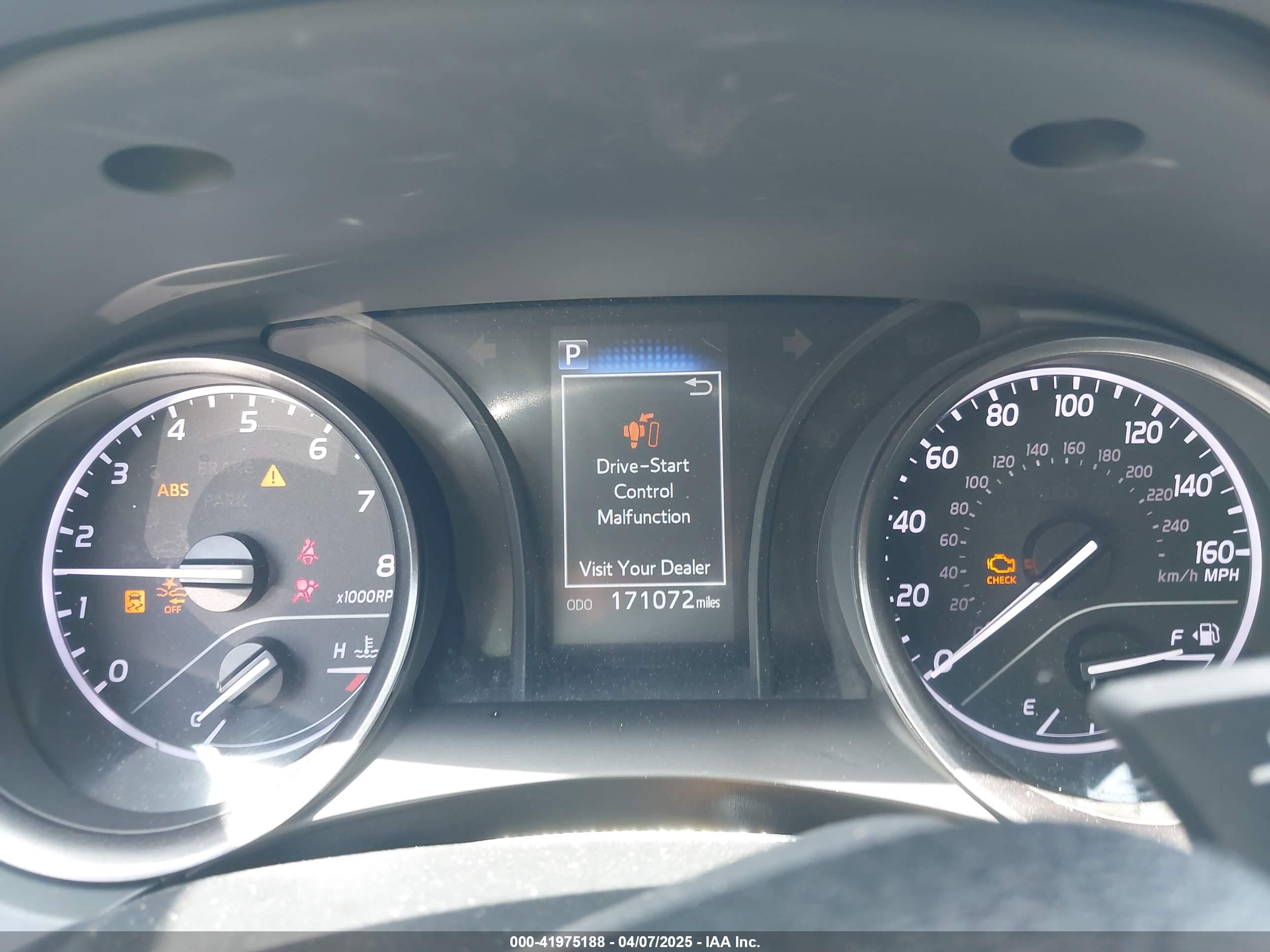 TOYOTA CAMRY image 7