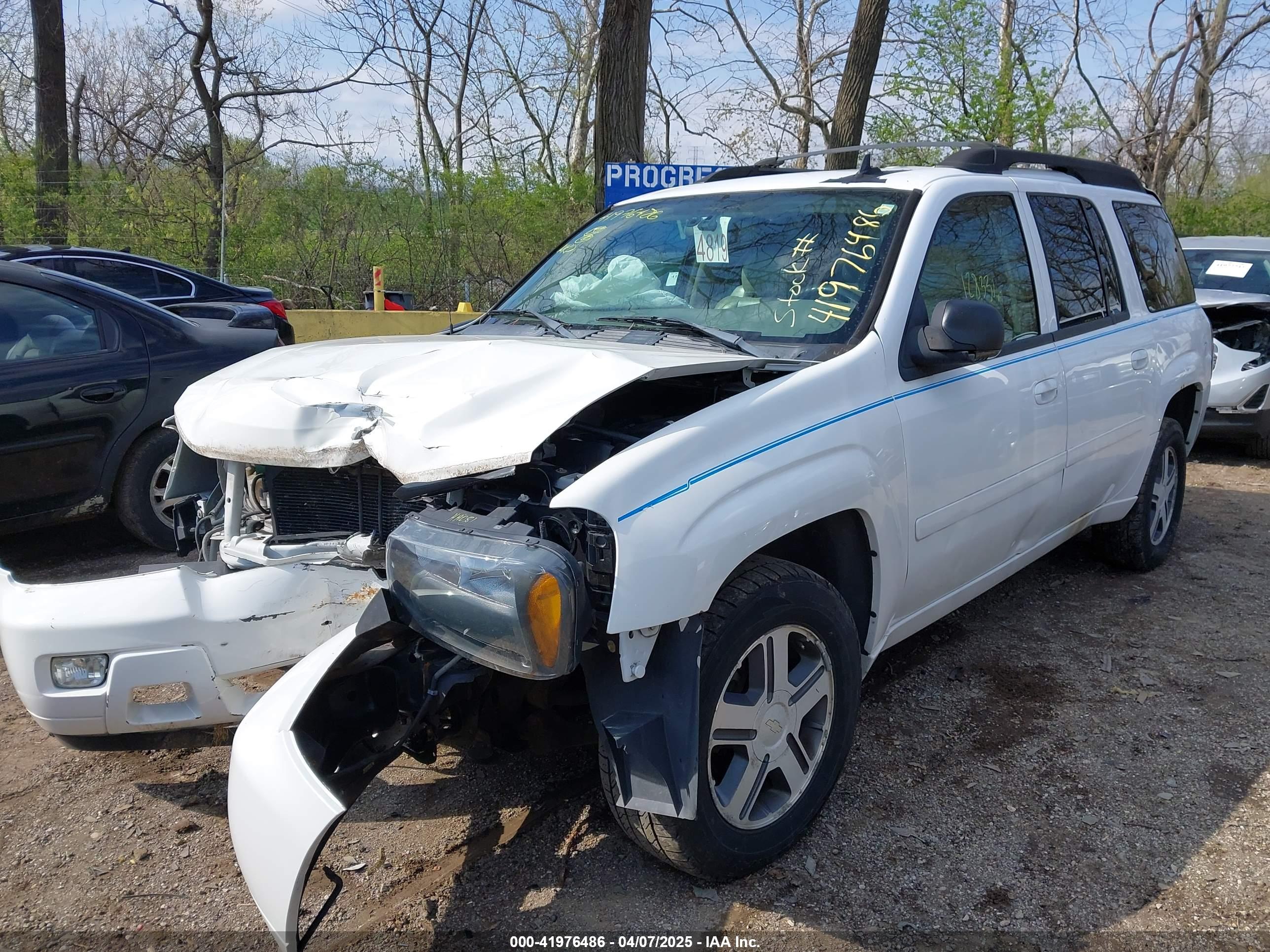 CHEVROLET TRAILBLAZER image 6