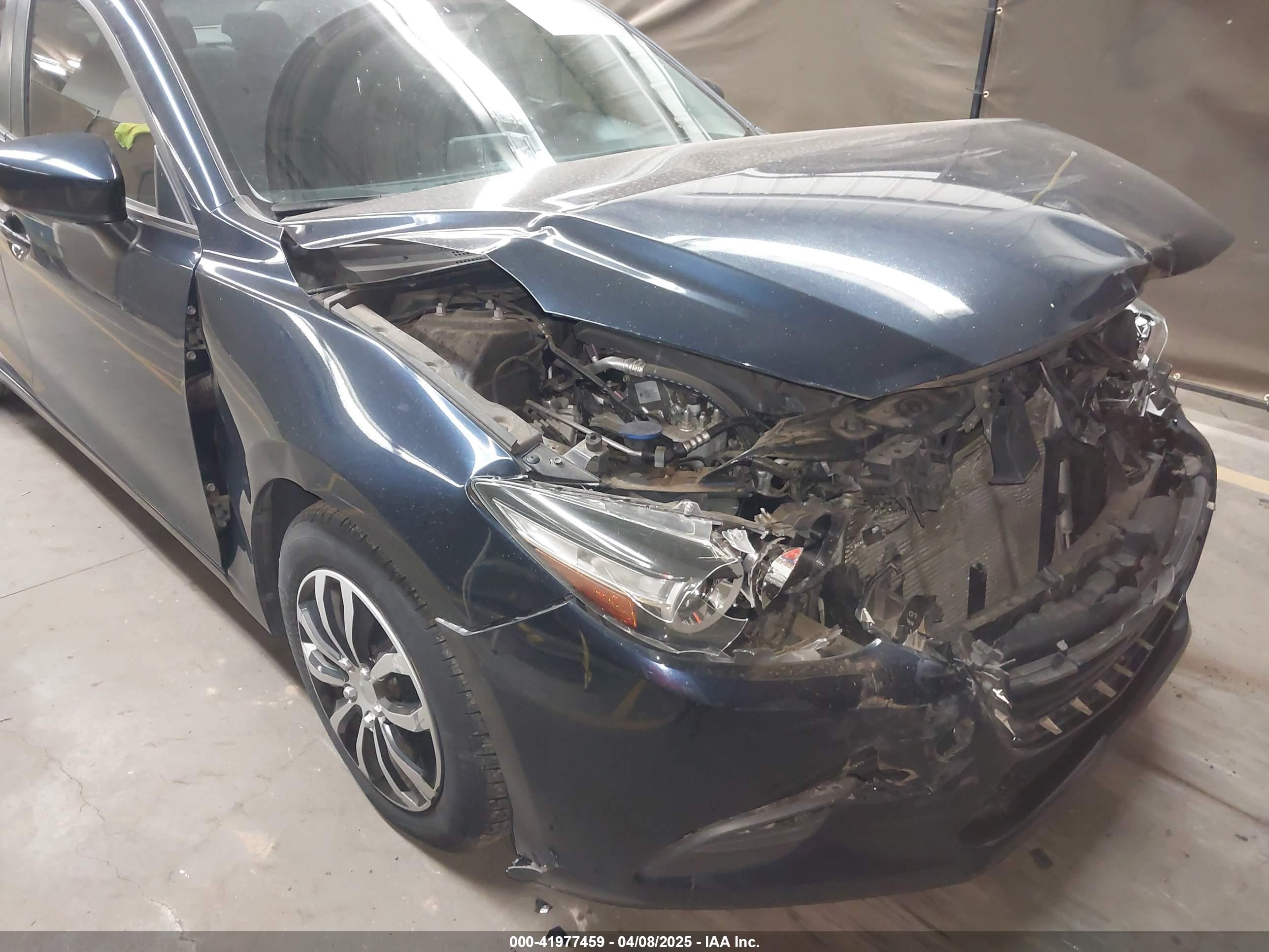 MAZDA MAZDA3 image 6
