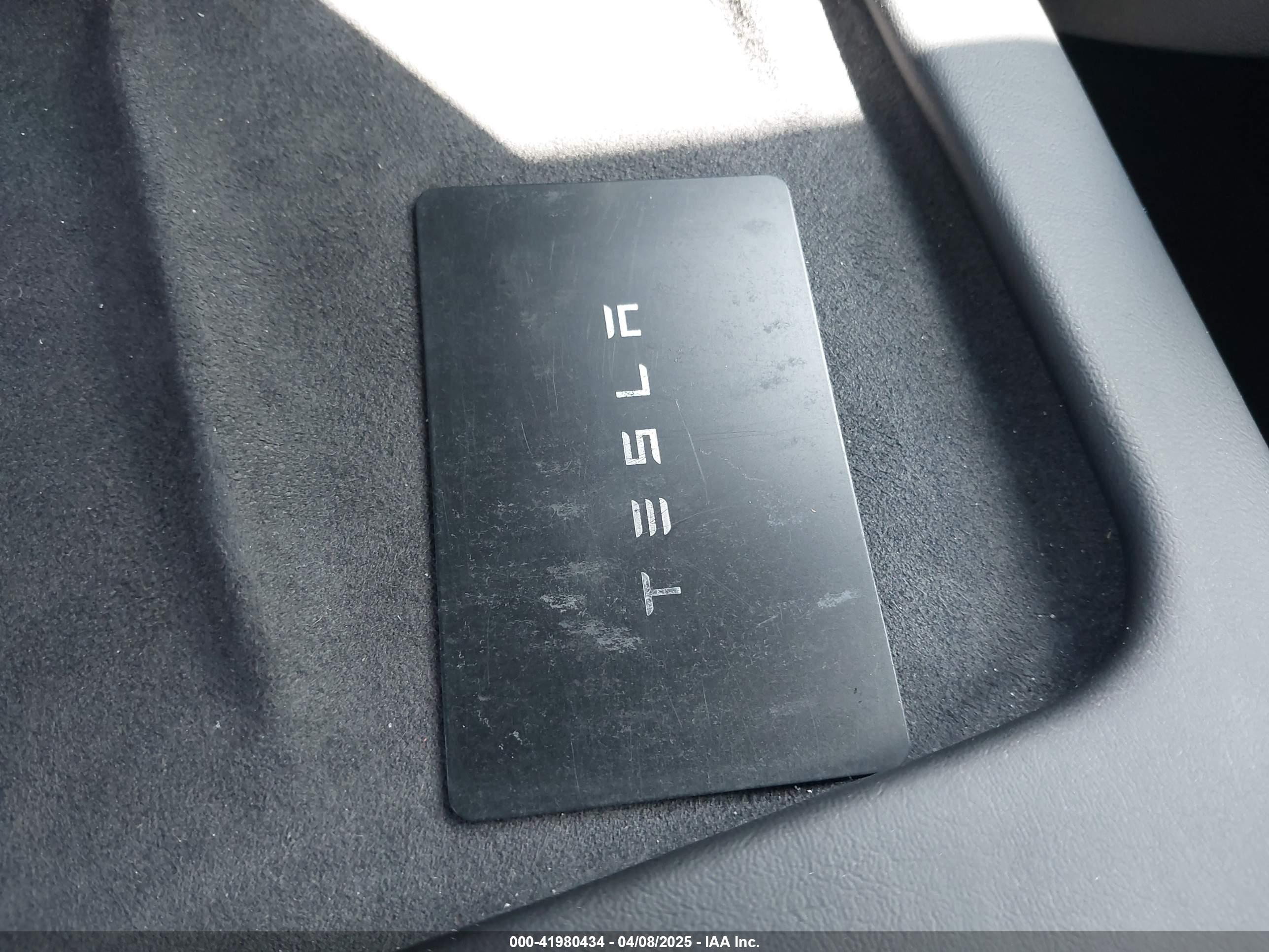 TESLA MODEL image 11
