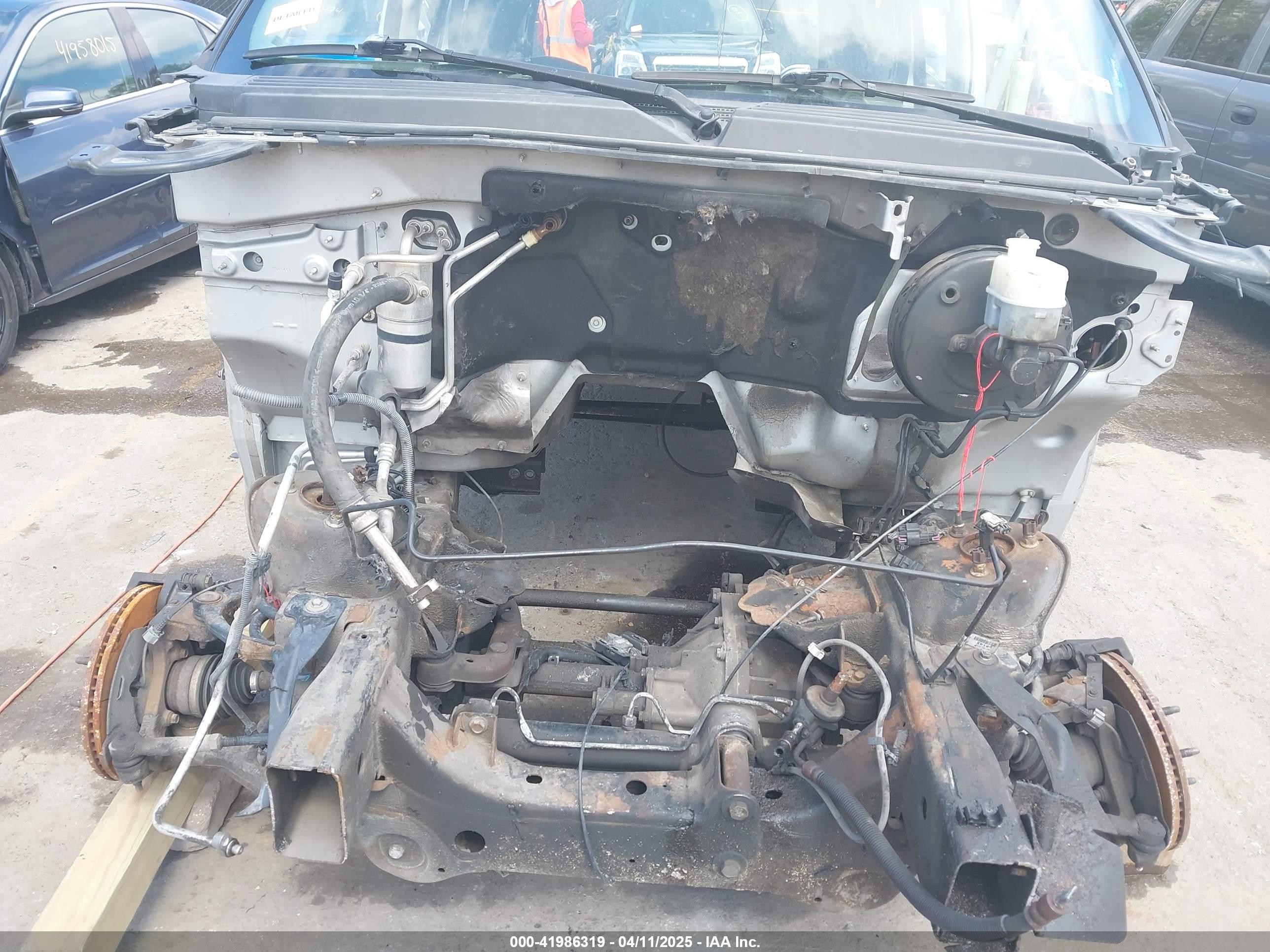 GMC YUKON image 10