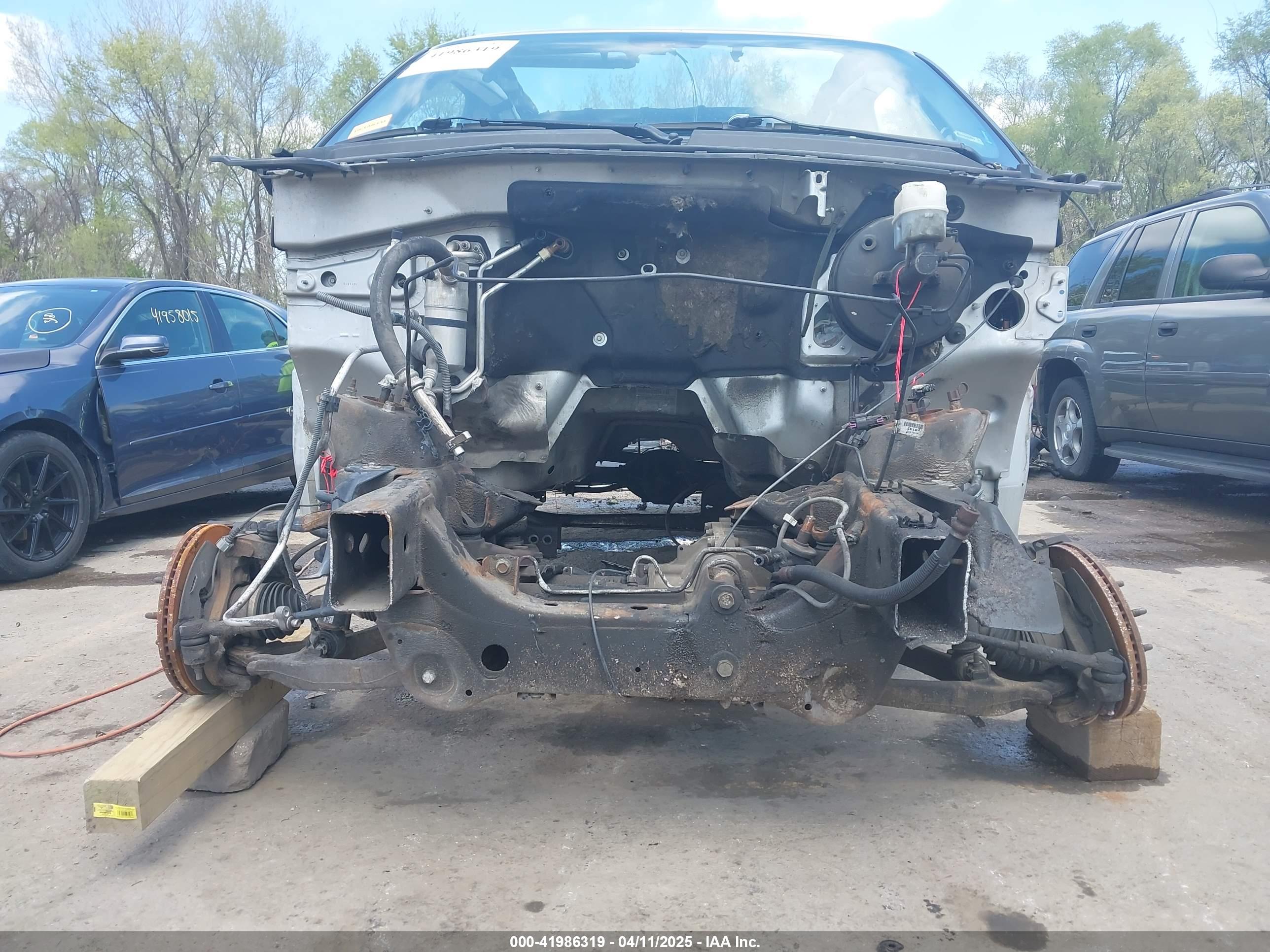 GMC YUKON image 6