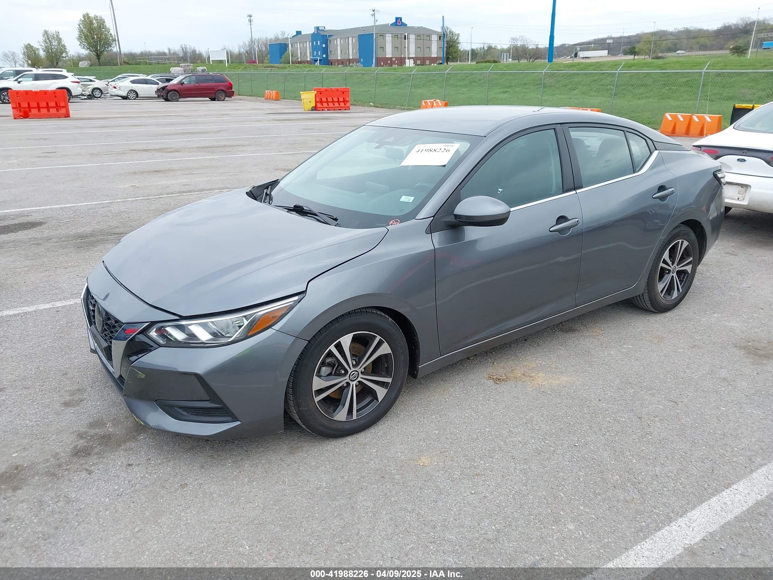 NISSAN SENTRA image 2