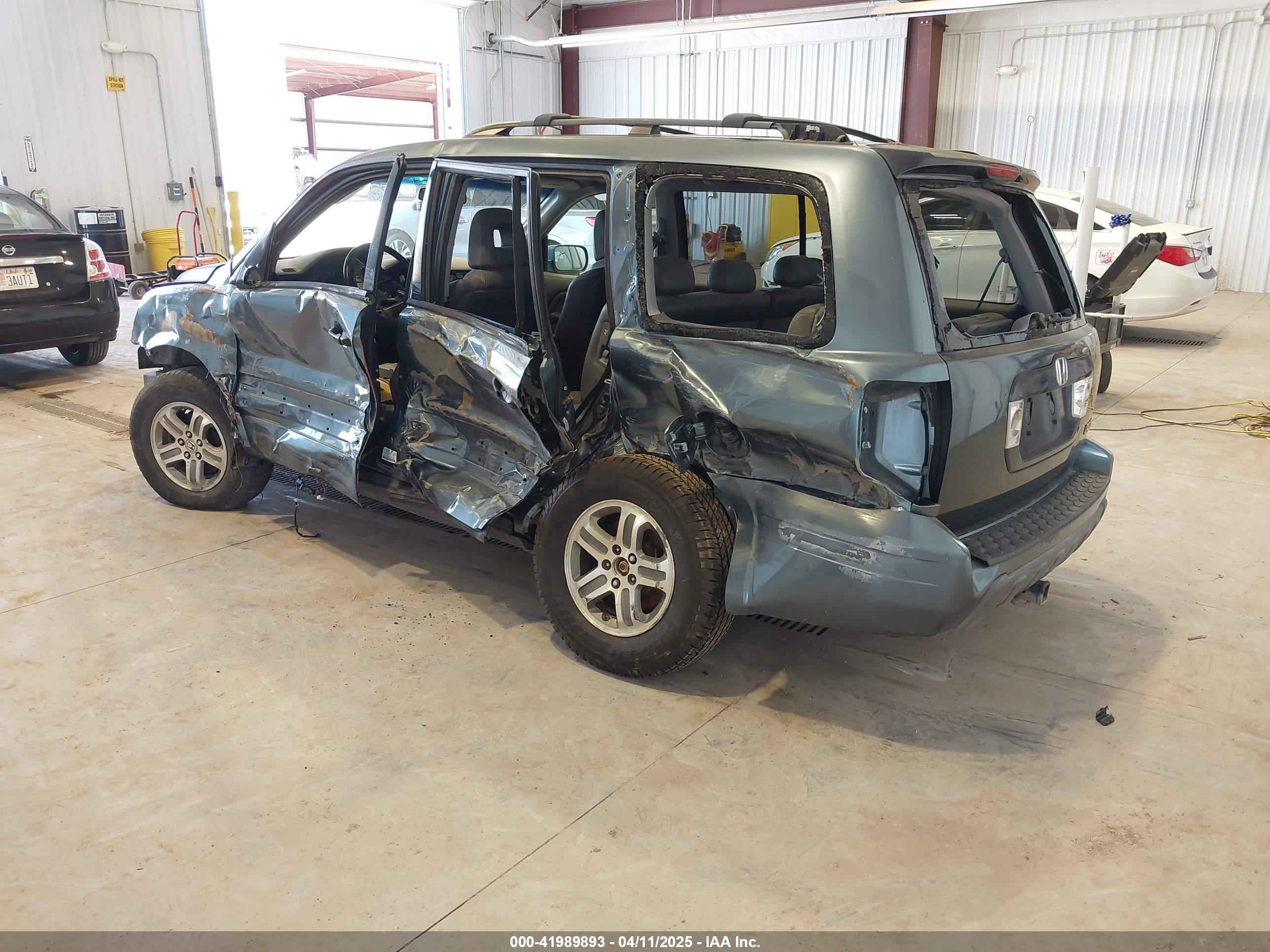 HONDA PILOT image 3