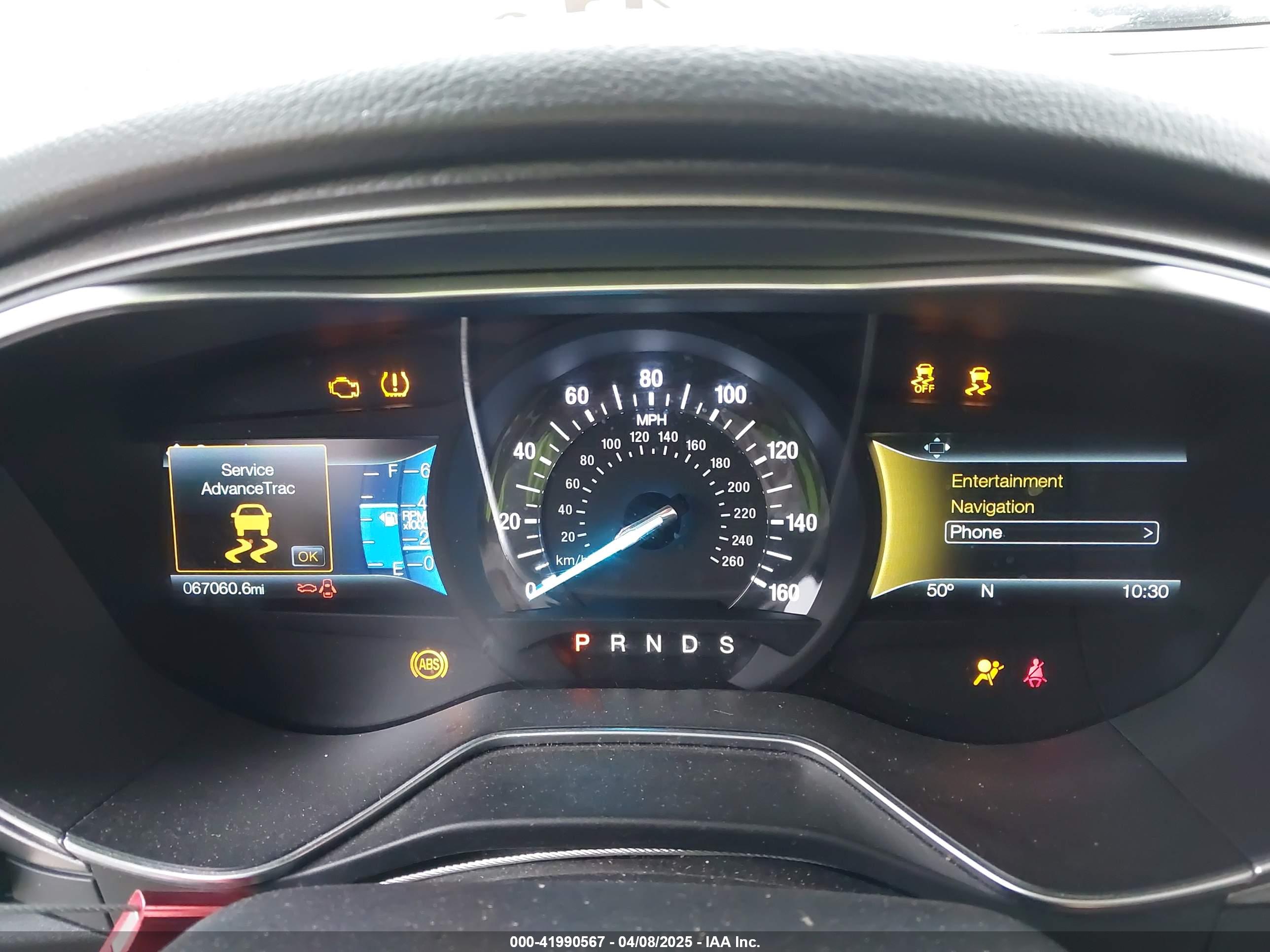 FORD FUSION image 7