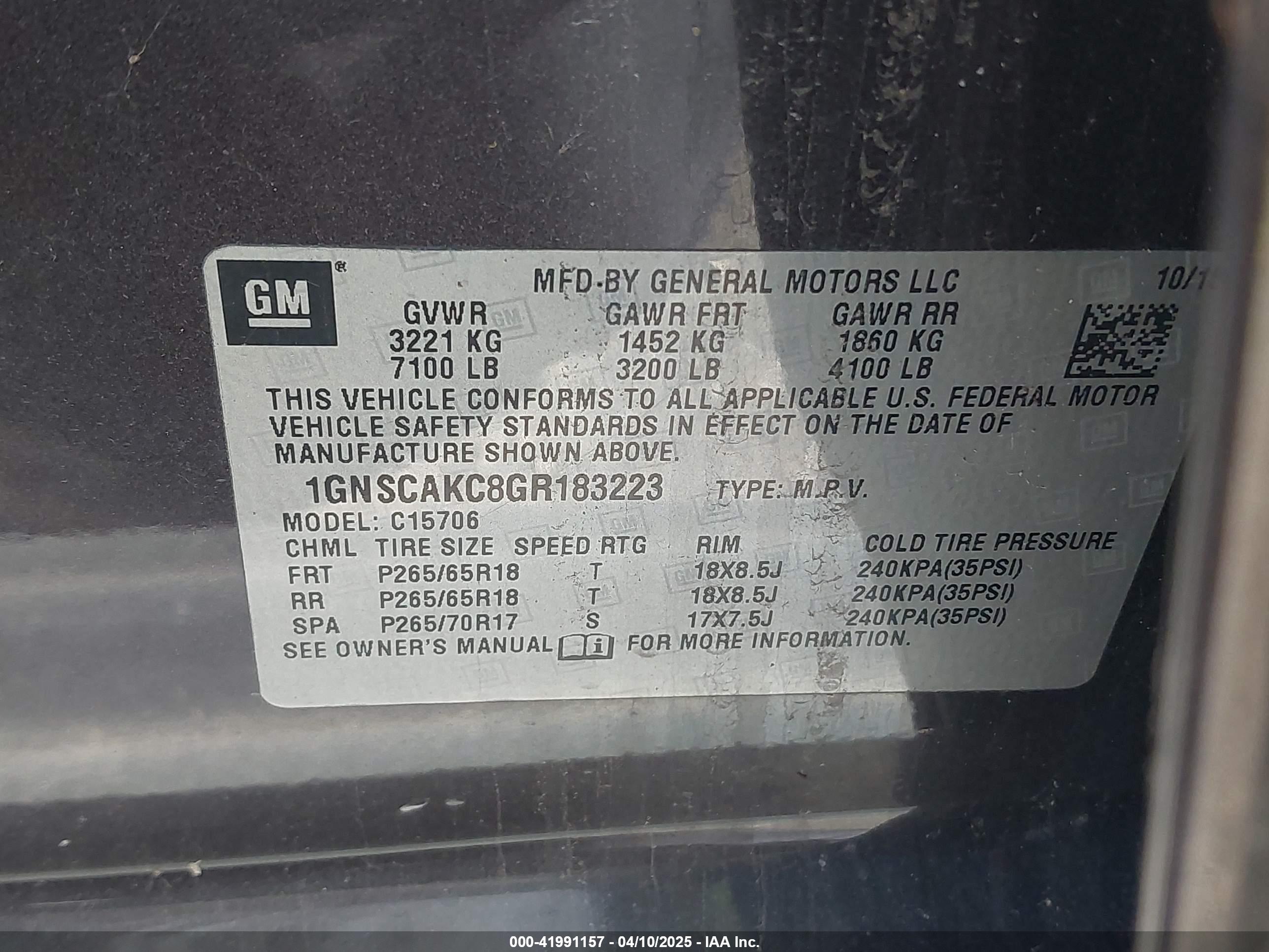 CHEVROLET TAHOE image 9
