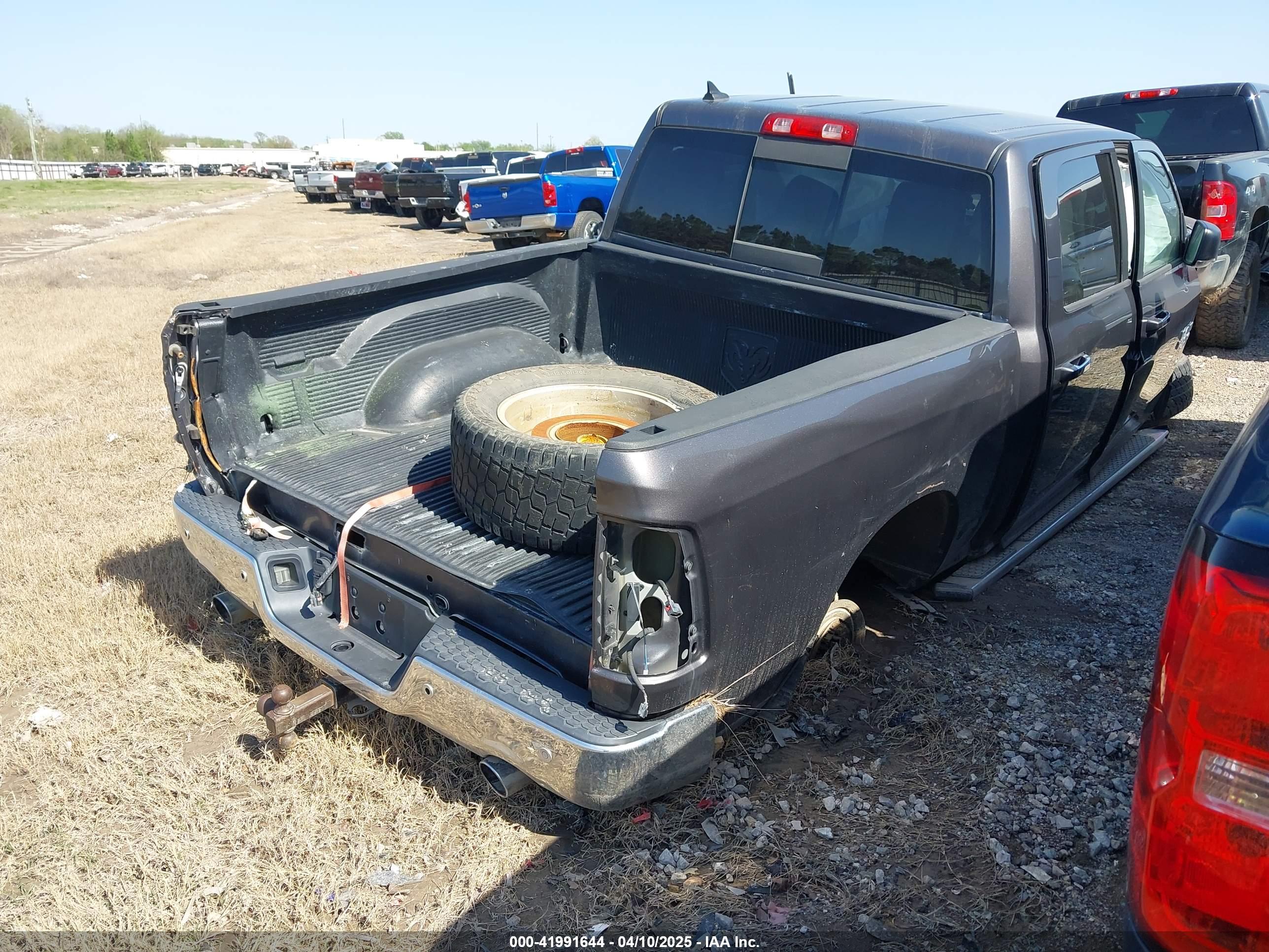 RAM 1500 image 4