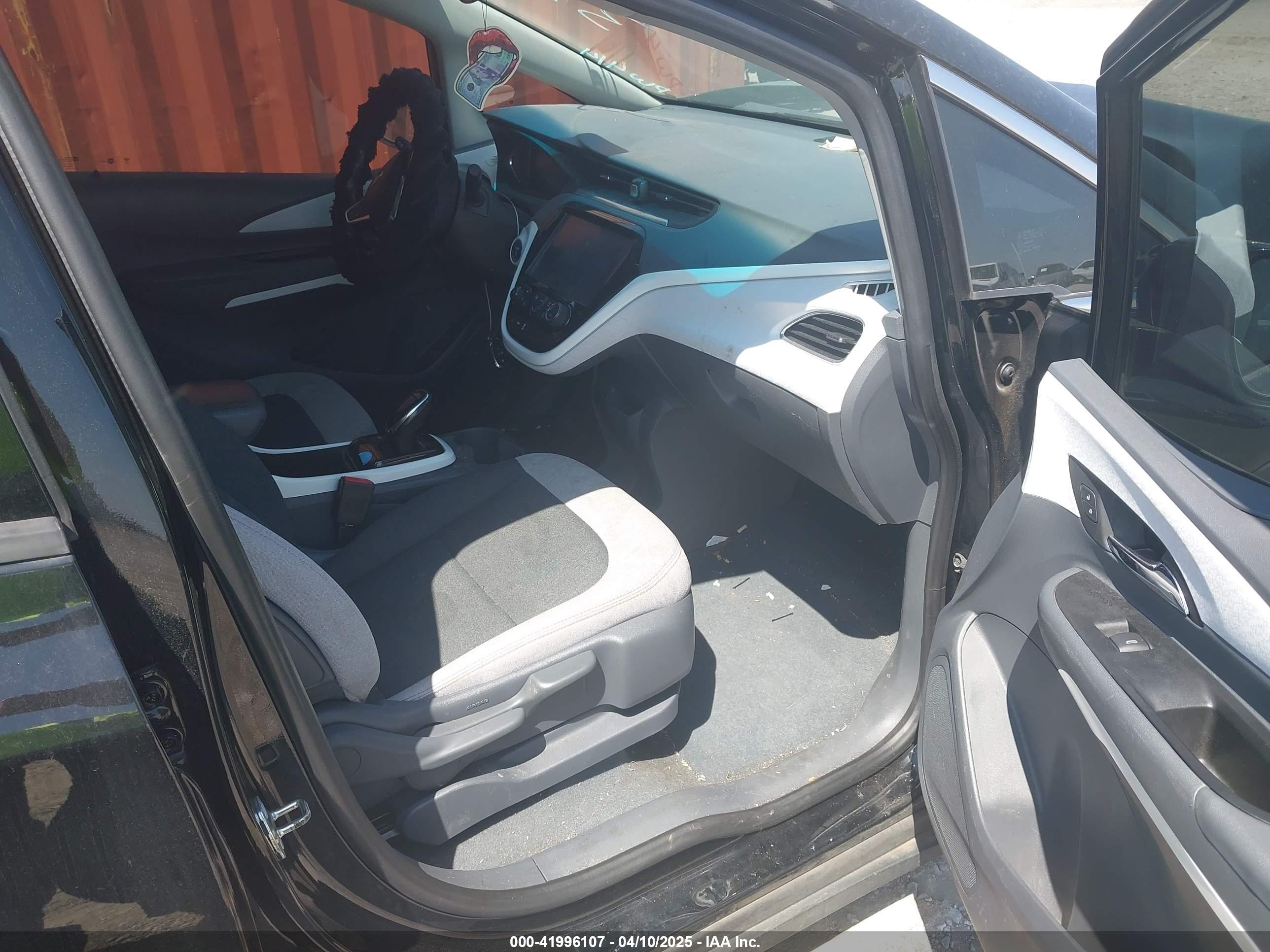CHEVROLET BOLT image 5