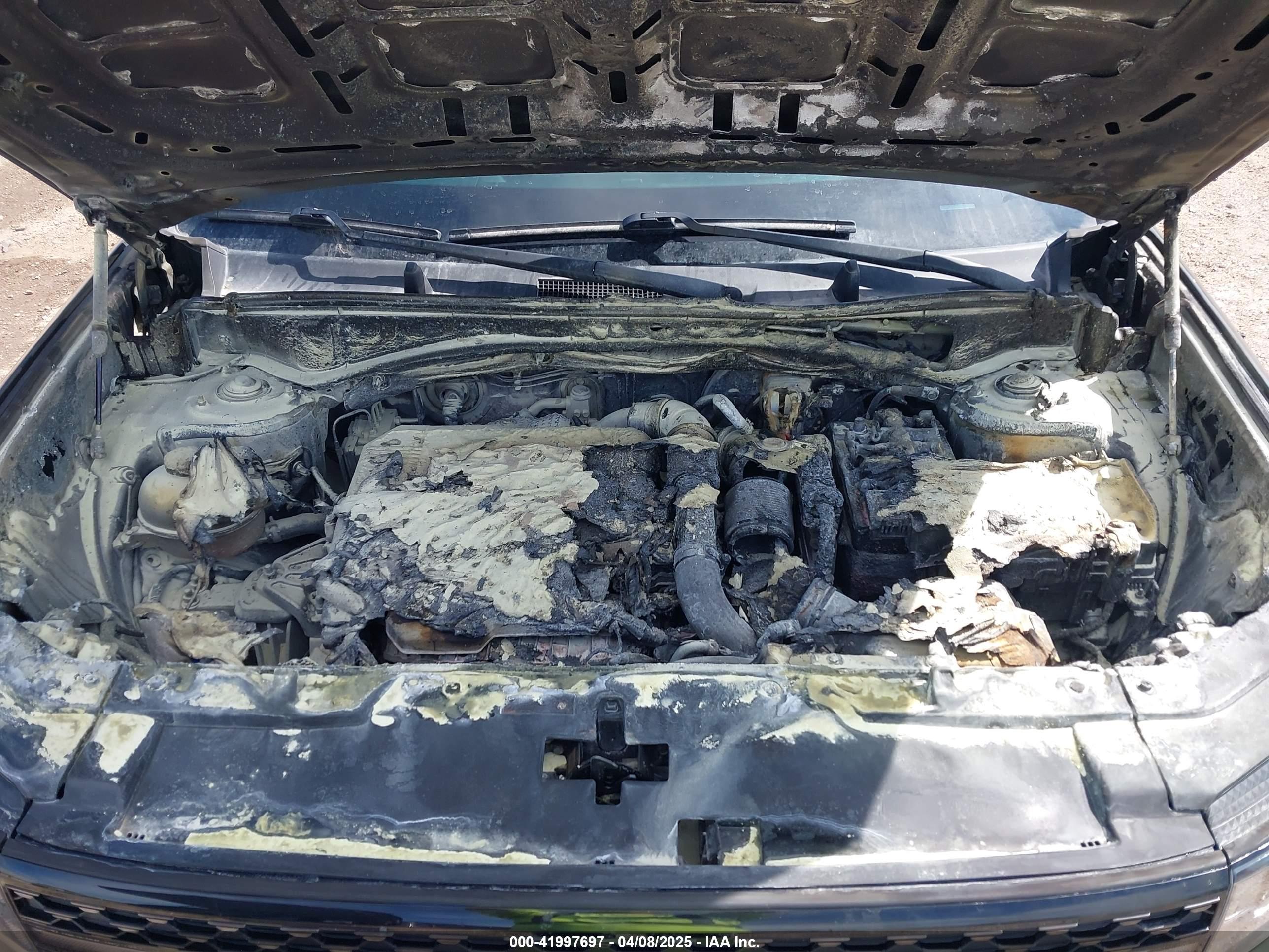 HYUNDAI SANTA image 6
