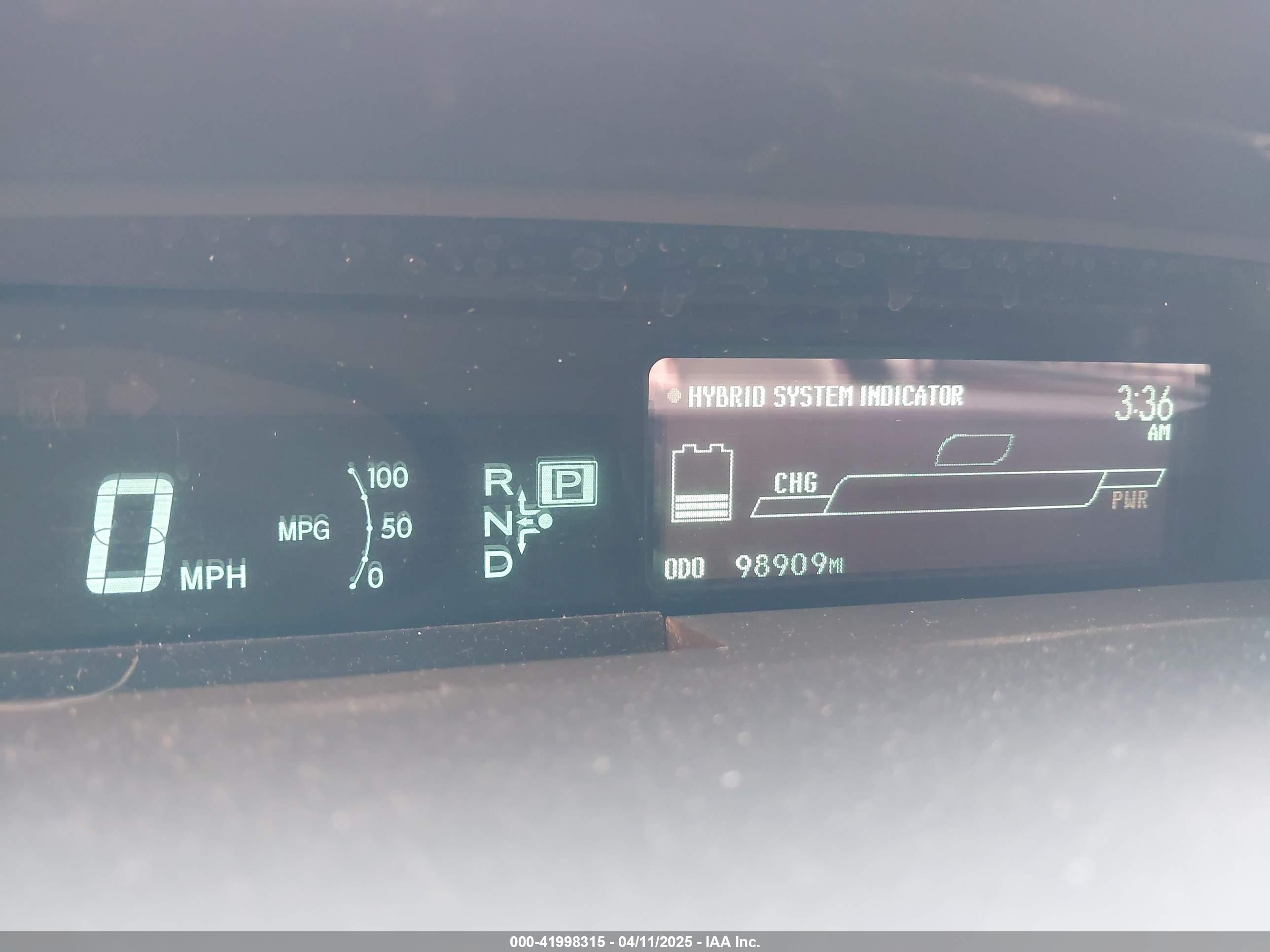 TOYOTA PRIUS image 7