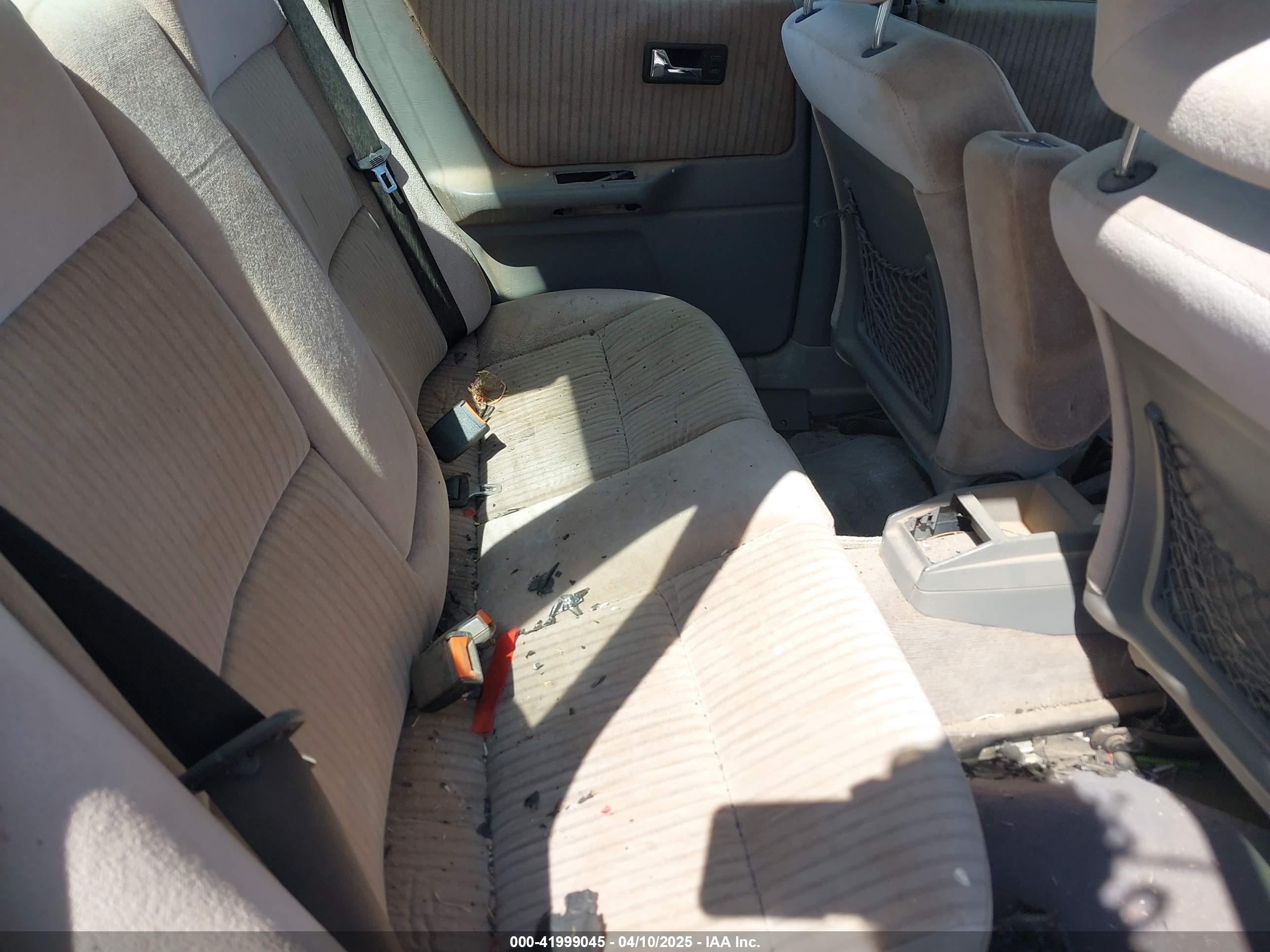 AUDI 80 image 8