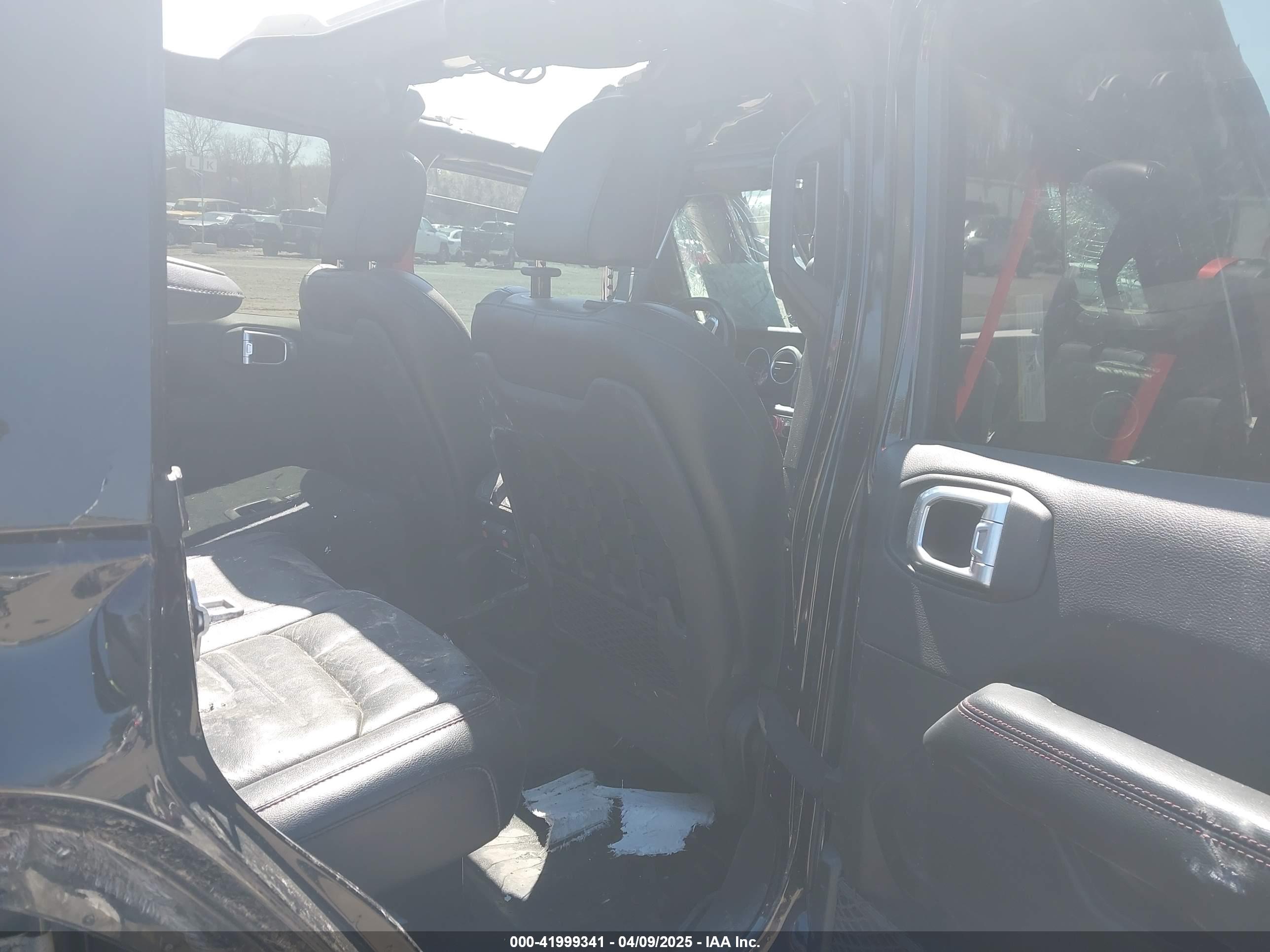 JEEP WRANGLER image 8