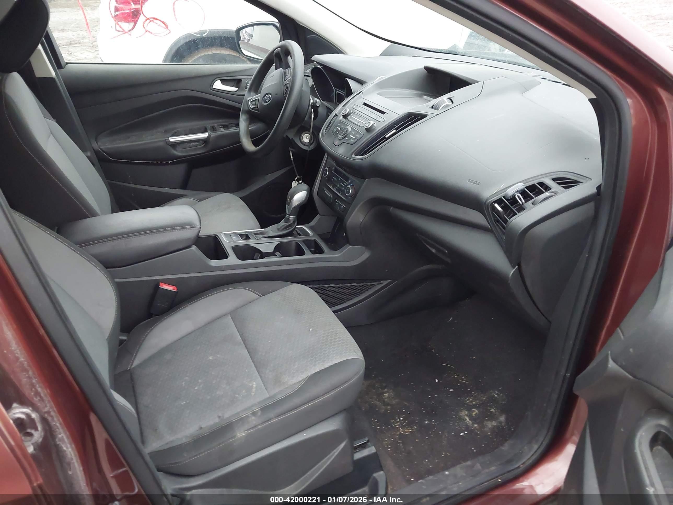 FORD ESCAPE image 5
