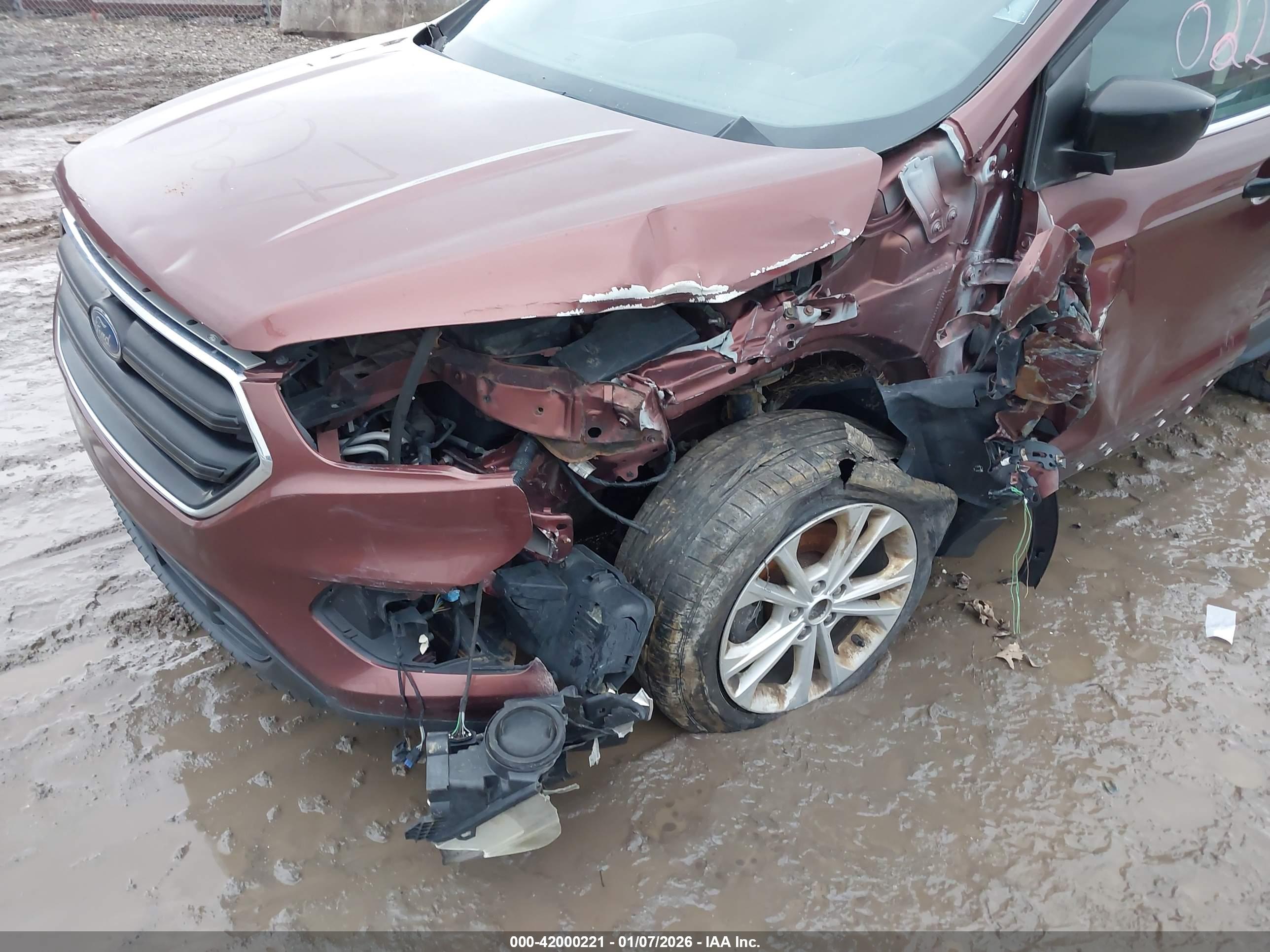 FORD ESCAPE image 6