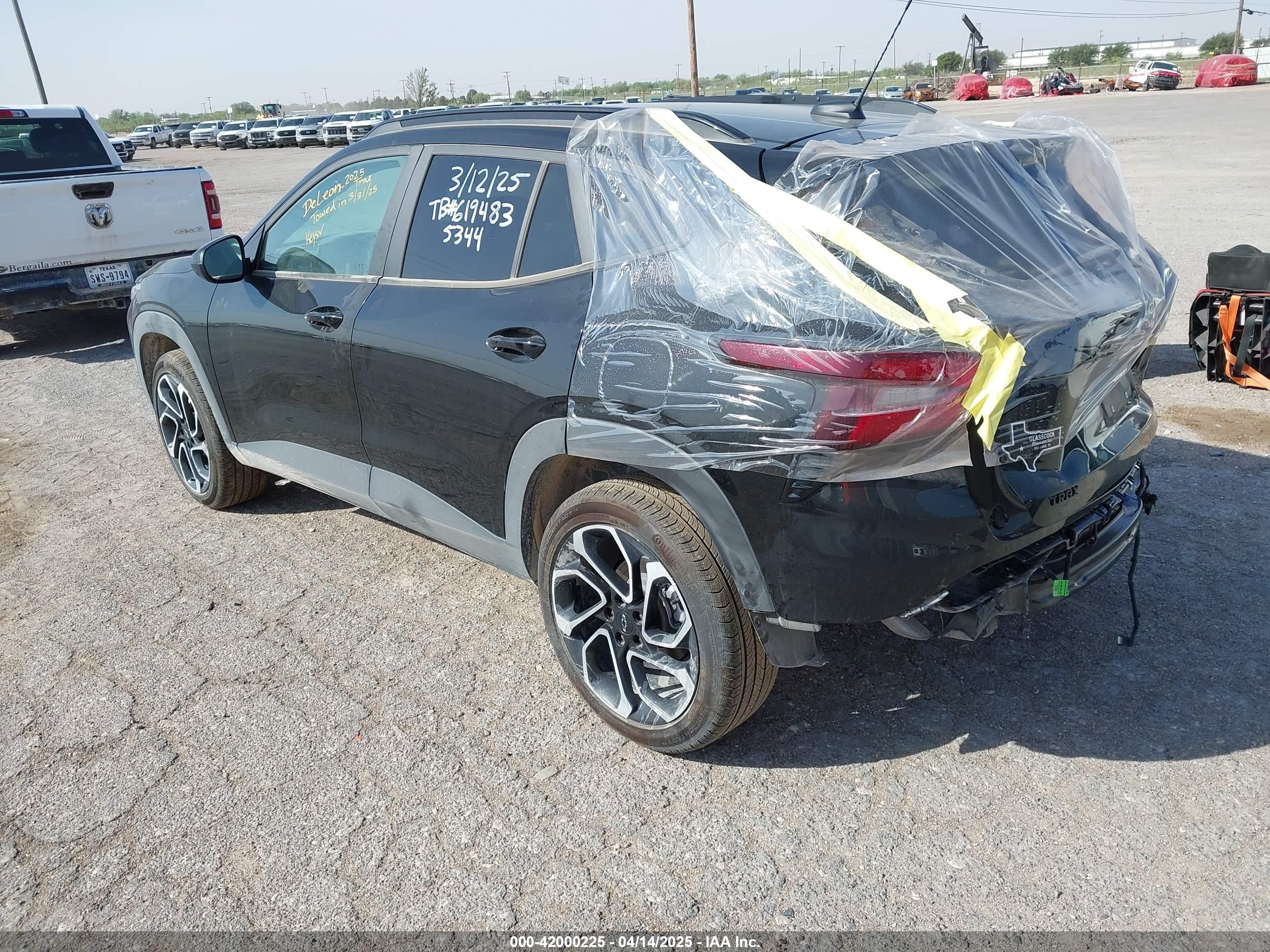CHEVROLET TRAX image 3