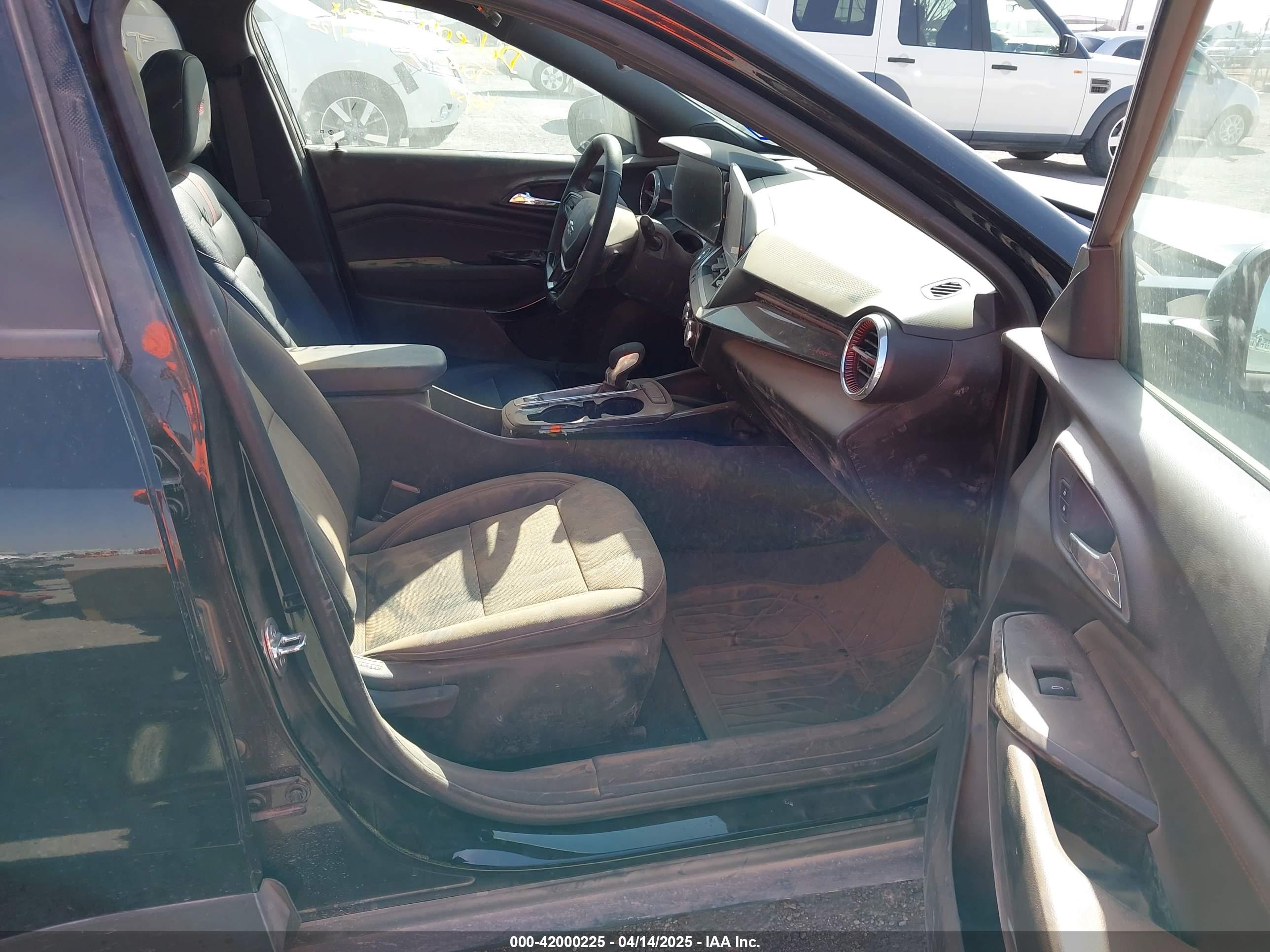CHEVROLET TRAX image 5