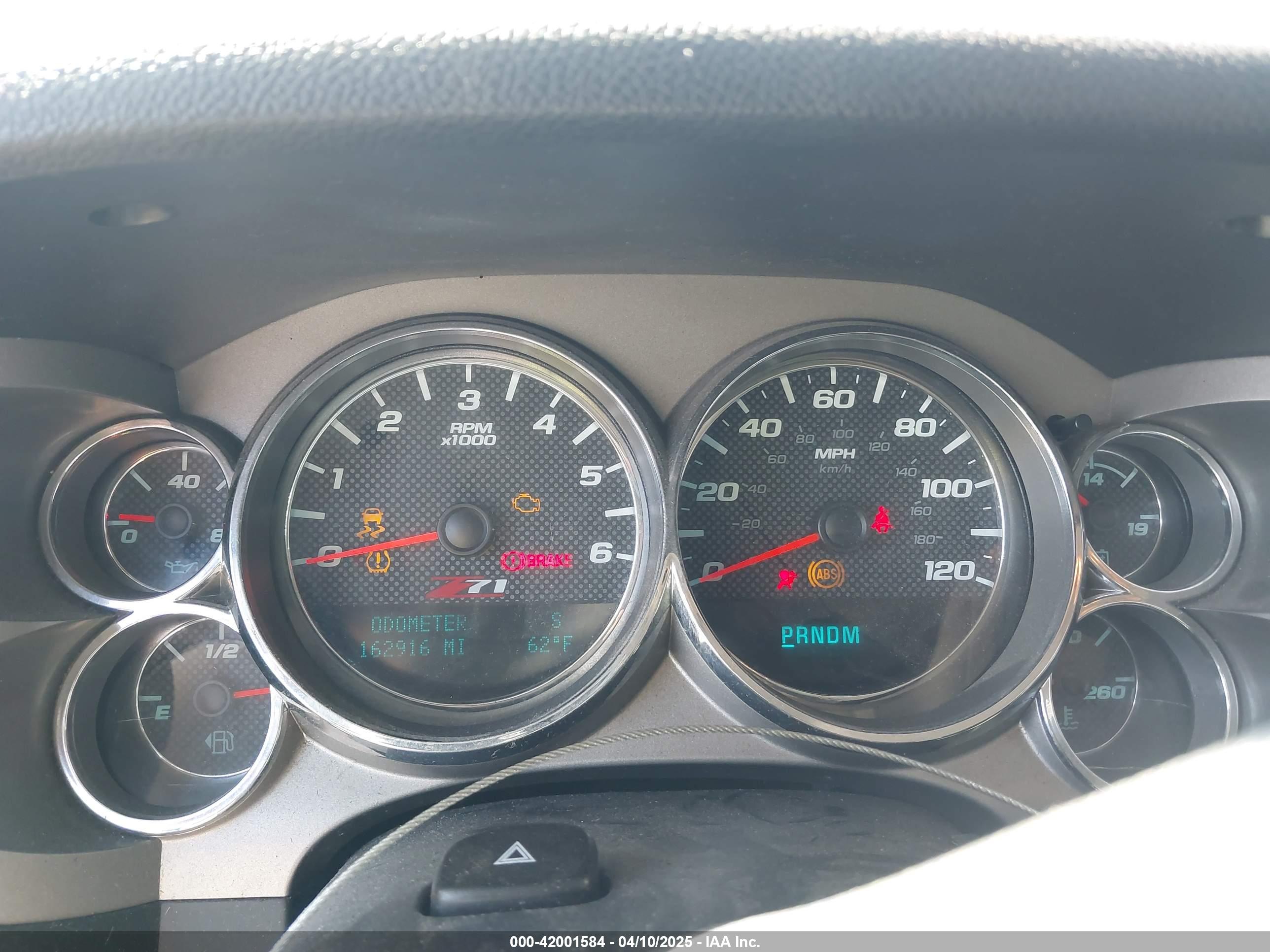 CHEVROLET SILVERADO image 7