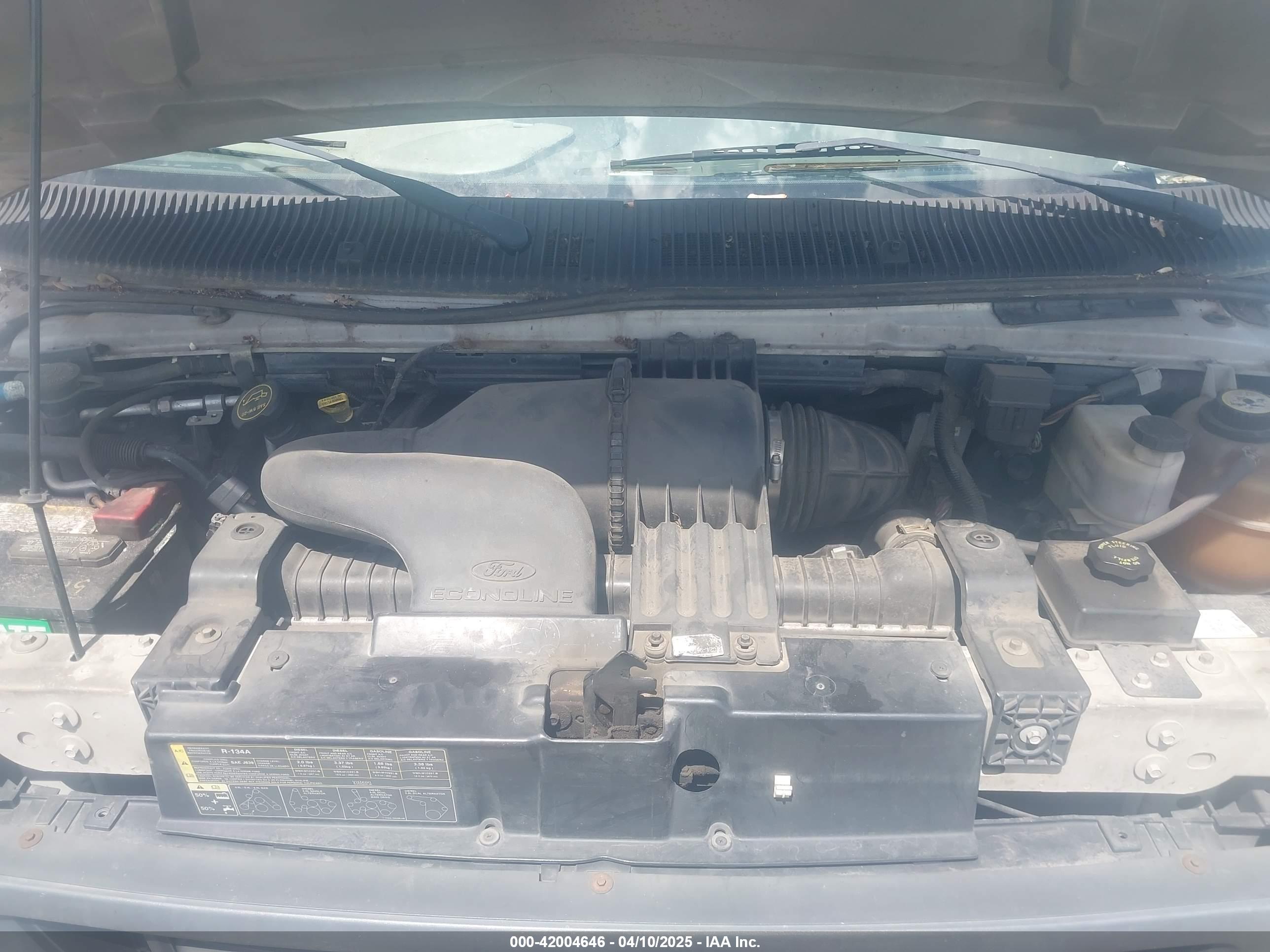 FORD E-250 image 10
